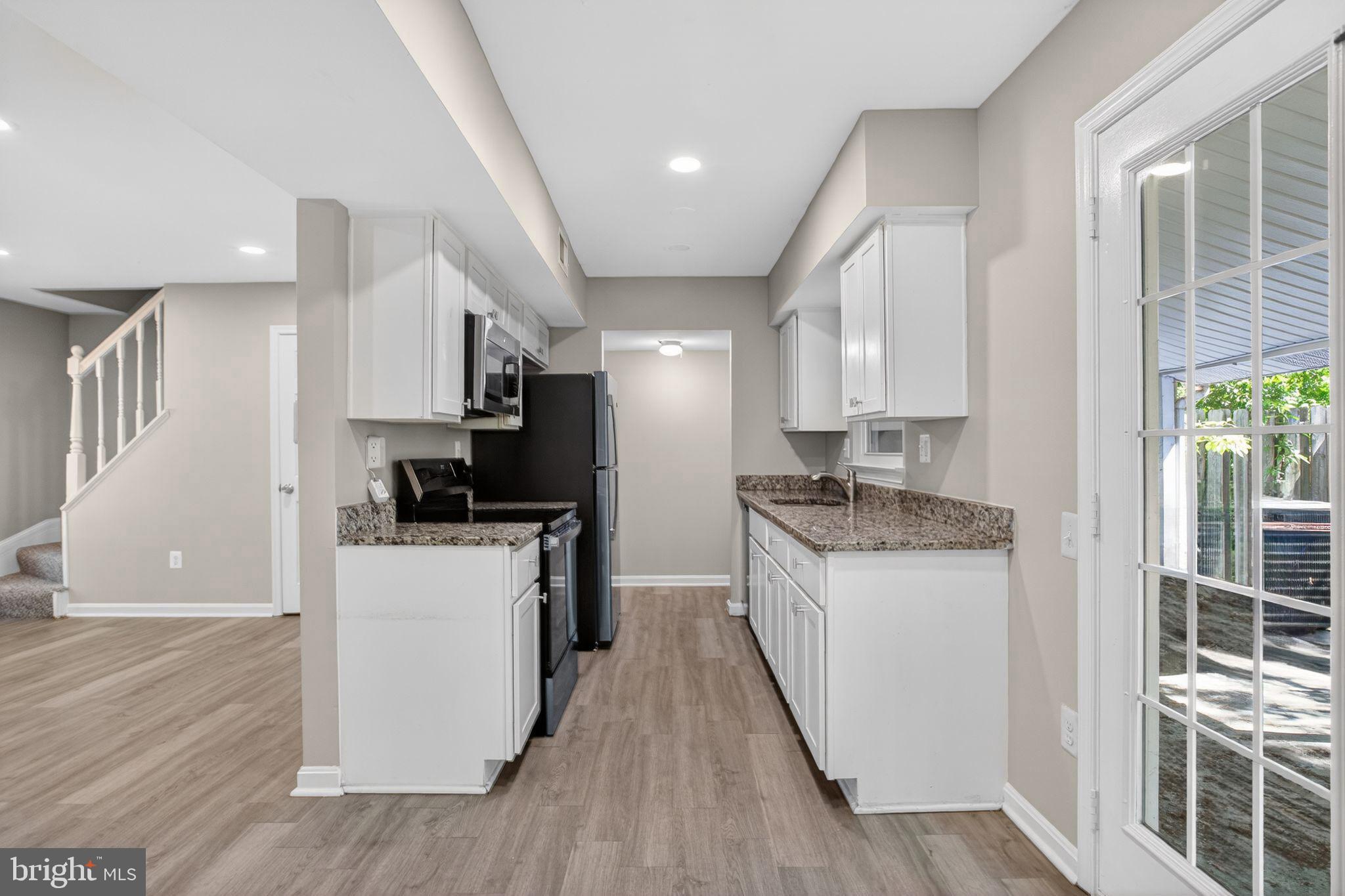 BANNISTER - Residential