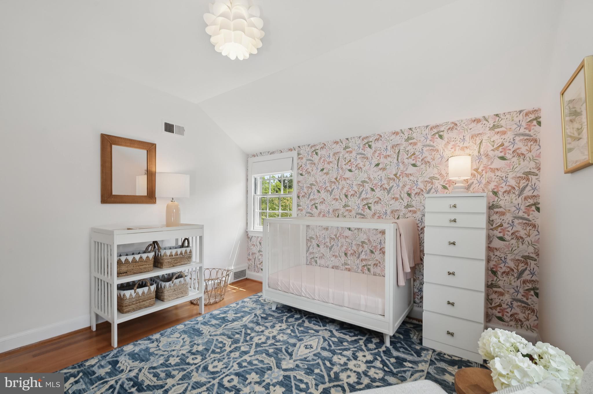 WOODACRES - Residential