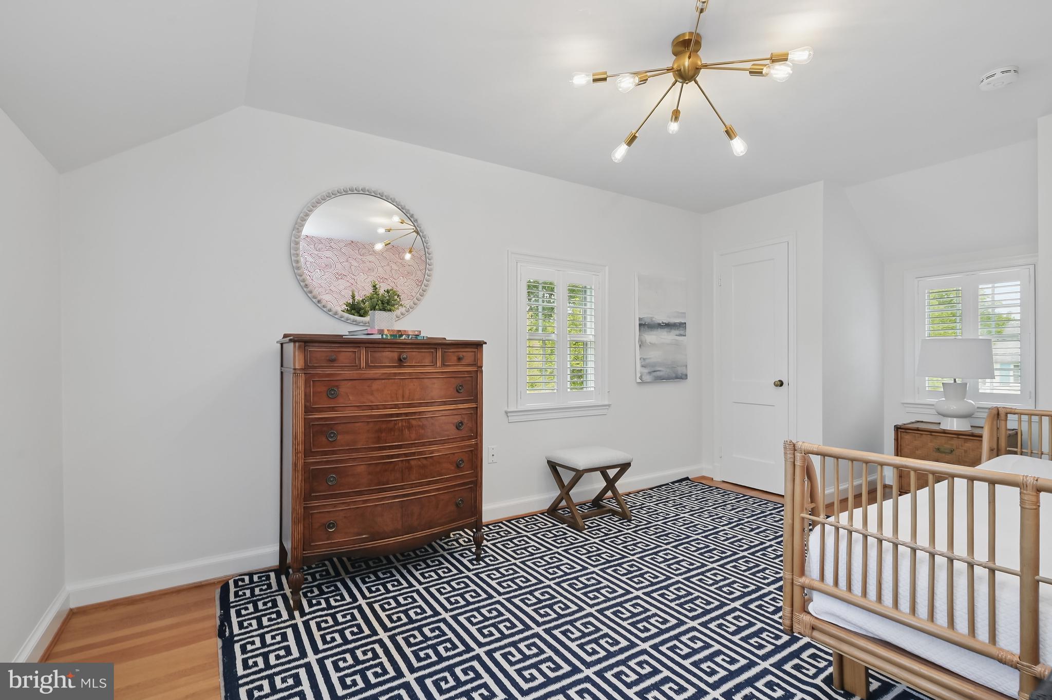 WOODACRES - Residential