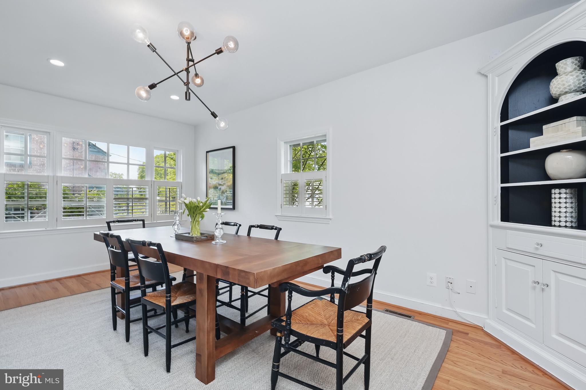 WOODACRES - Residential