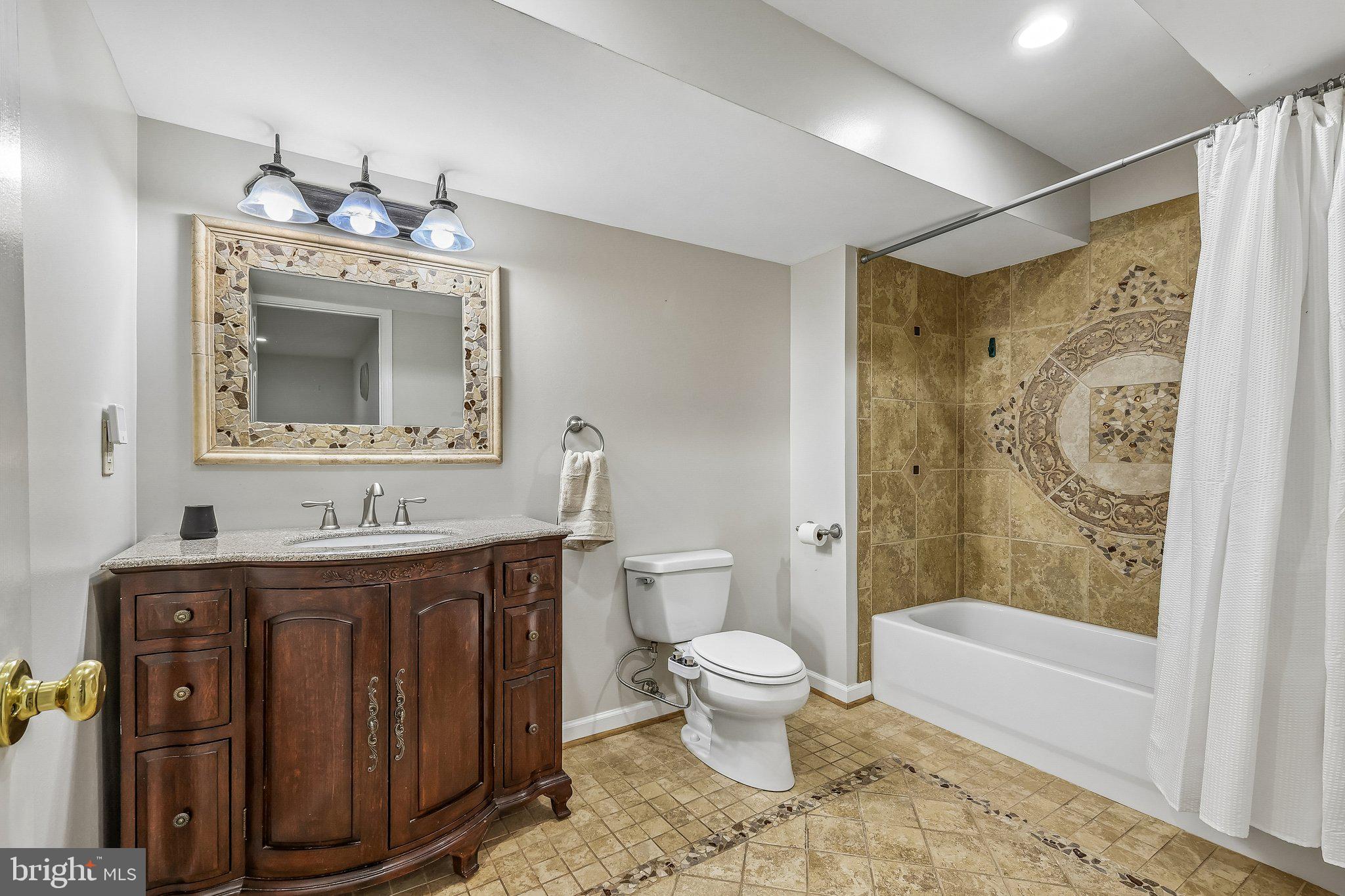 WESTMARKET - Residential