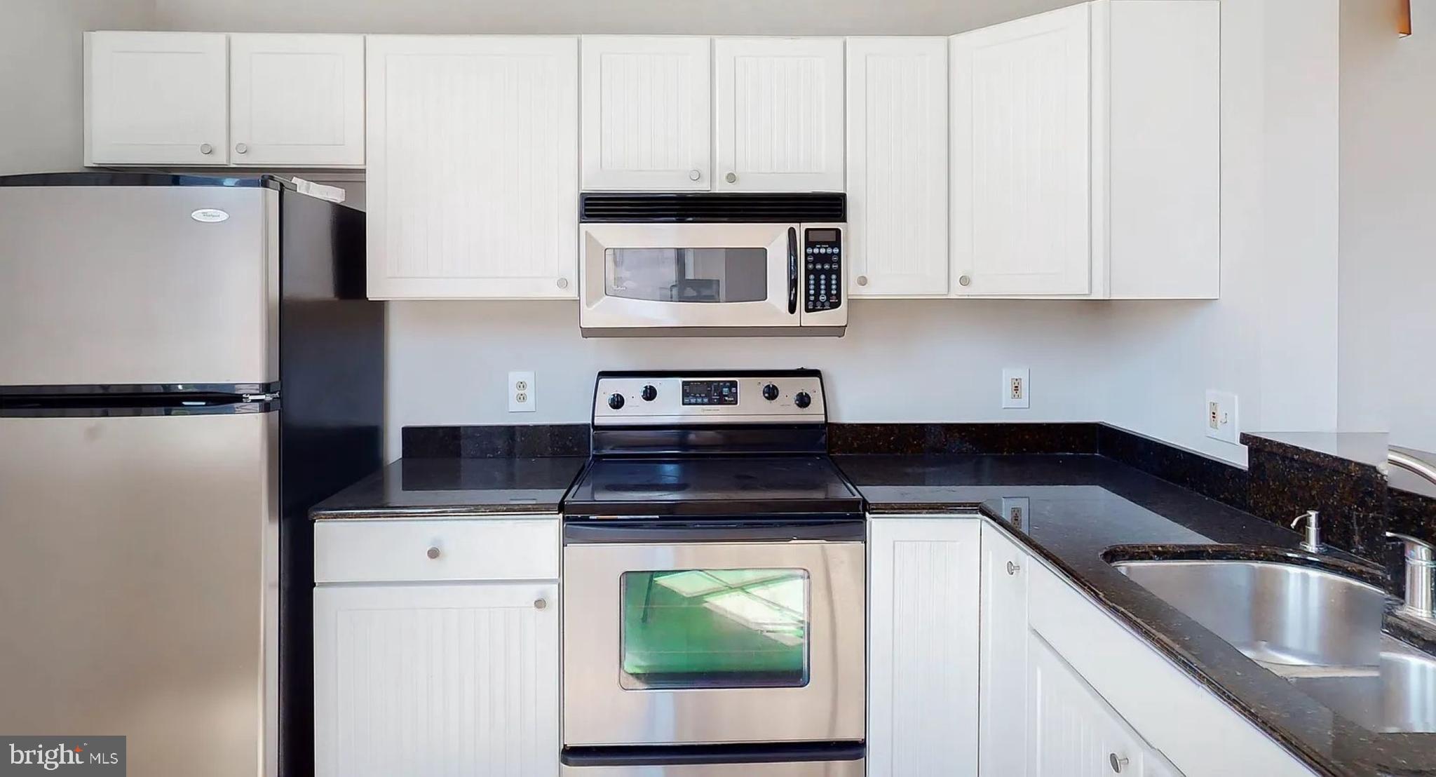 MOUNT VERNON PLACE HISTORIC DISTRICT - Residential Lease