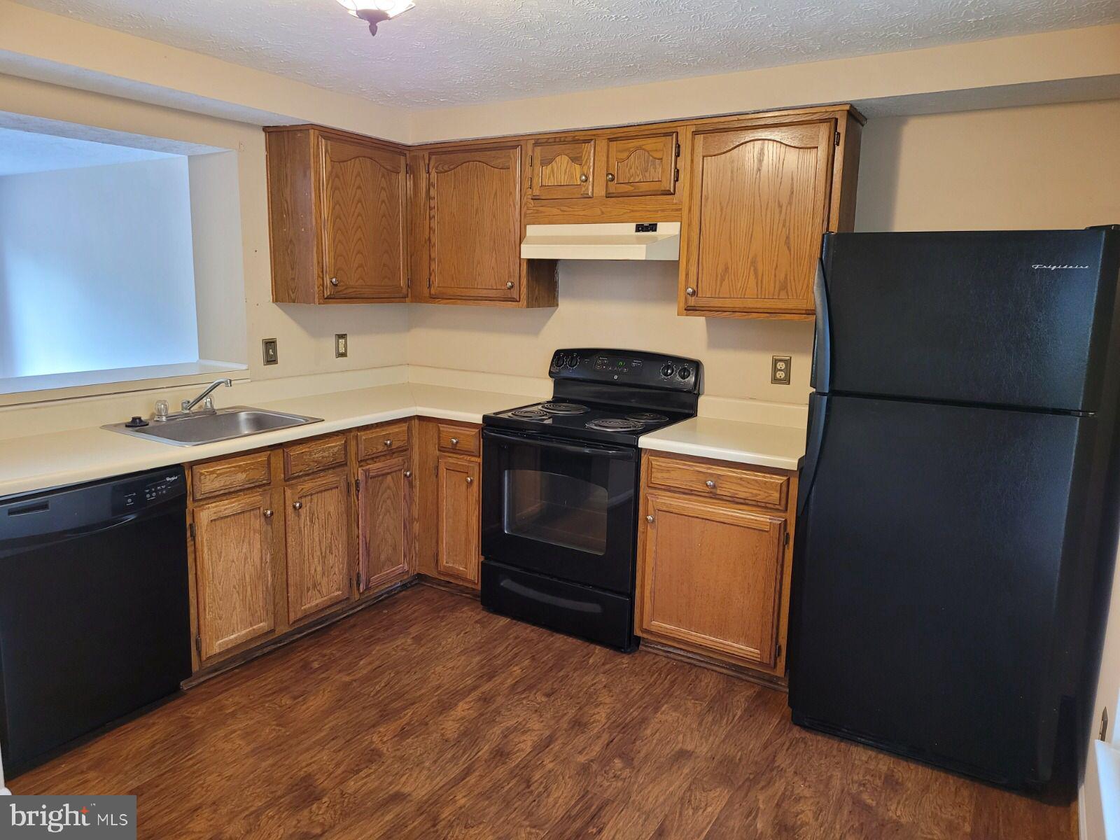 STEPHENS RIDGE - Residential Lease