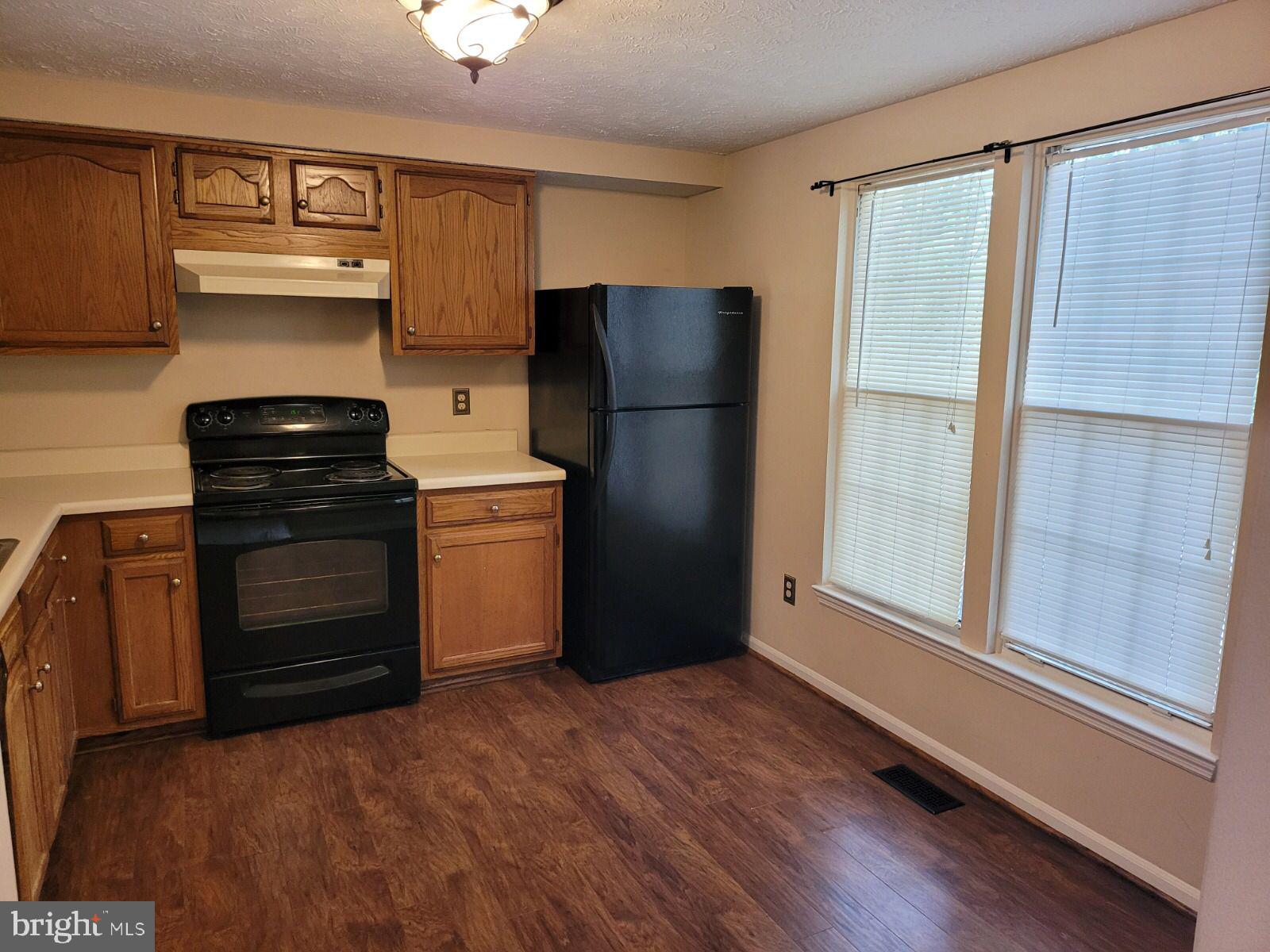 STEPHENS RIDGE - Residential Lease