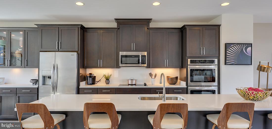 POTOMAC SHORES - Residential