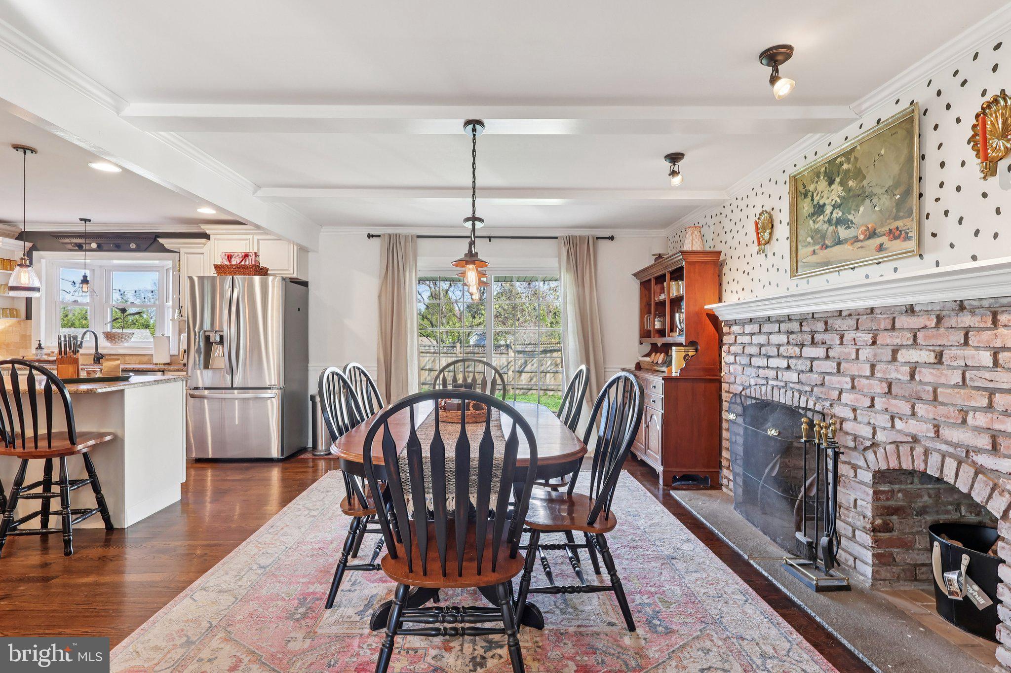 MAPLE GLEN - Residential