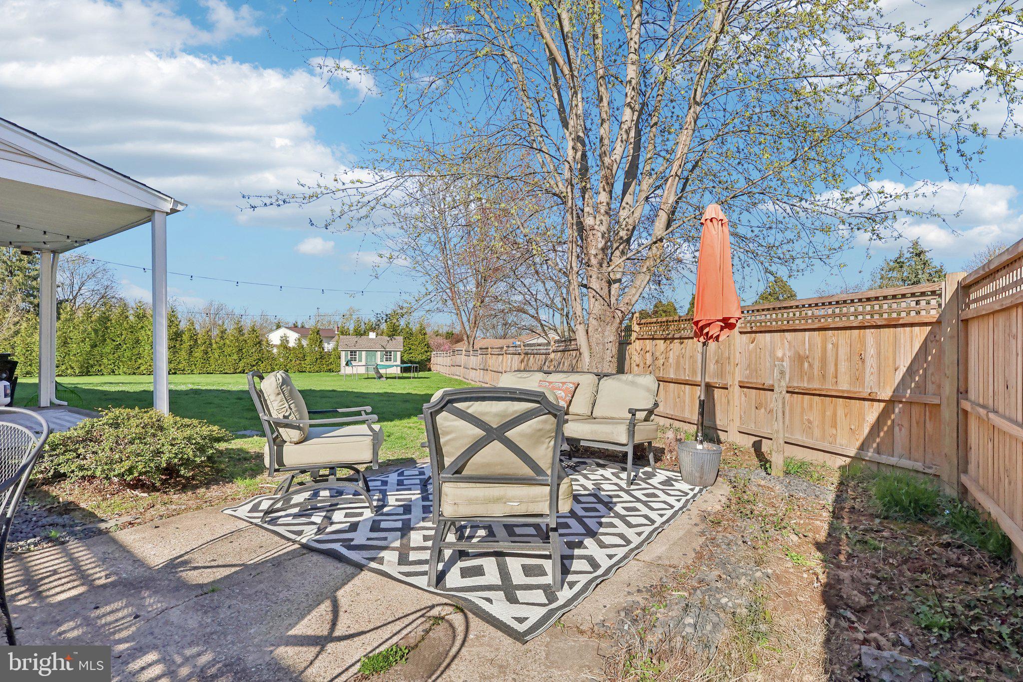 MAPLE GLEN - Residential