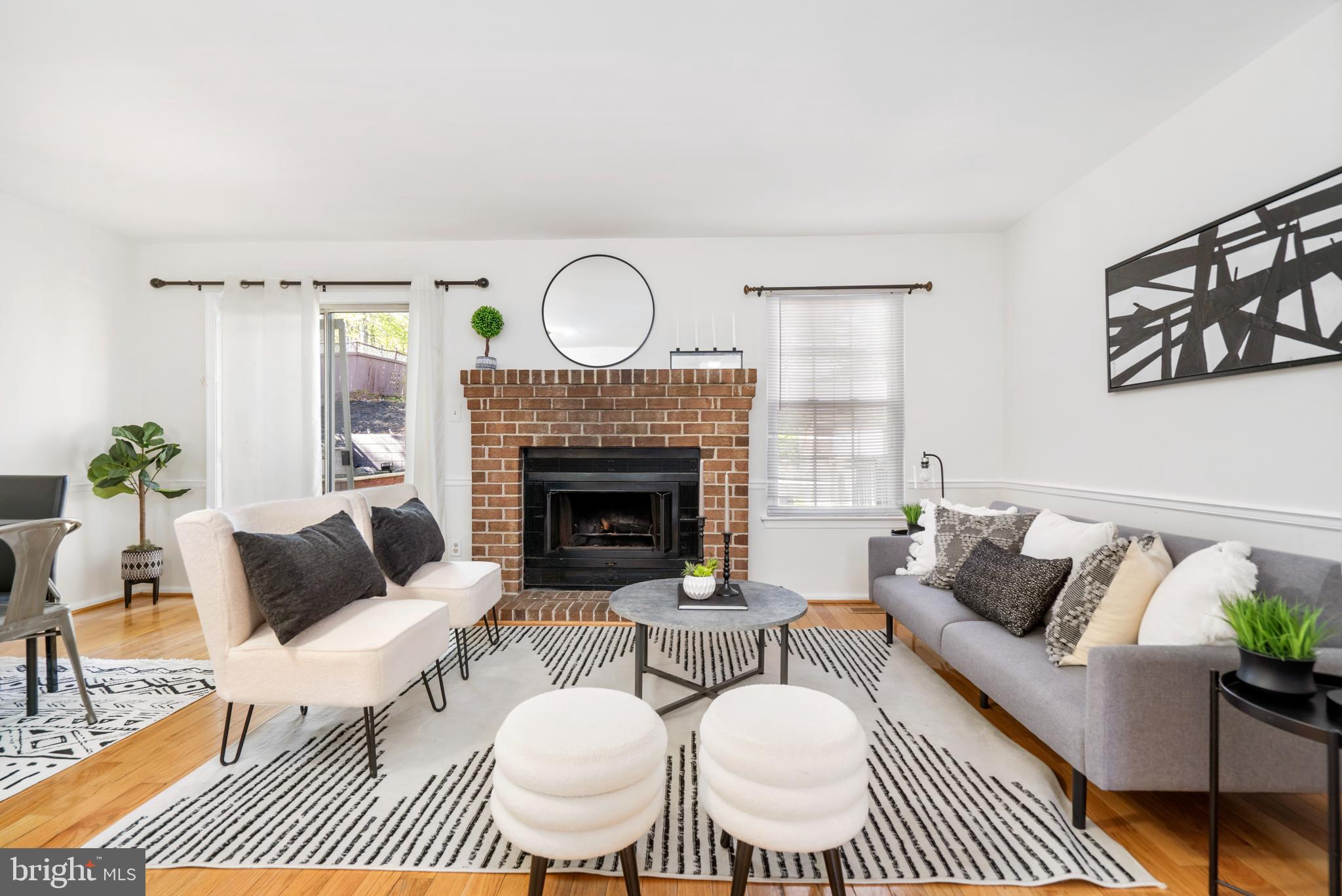 CASTLEMILL - Residential