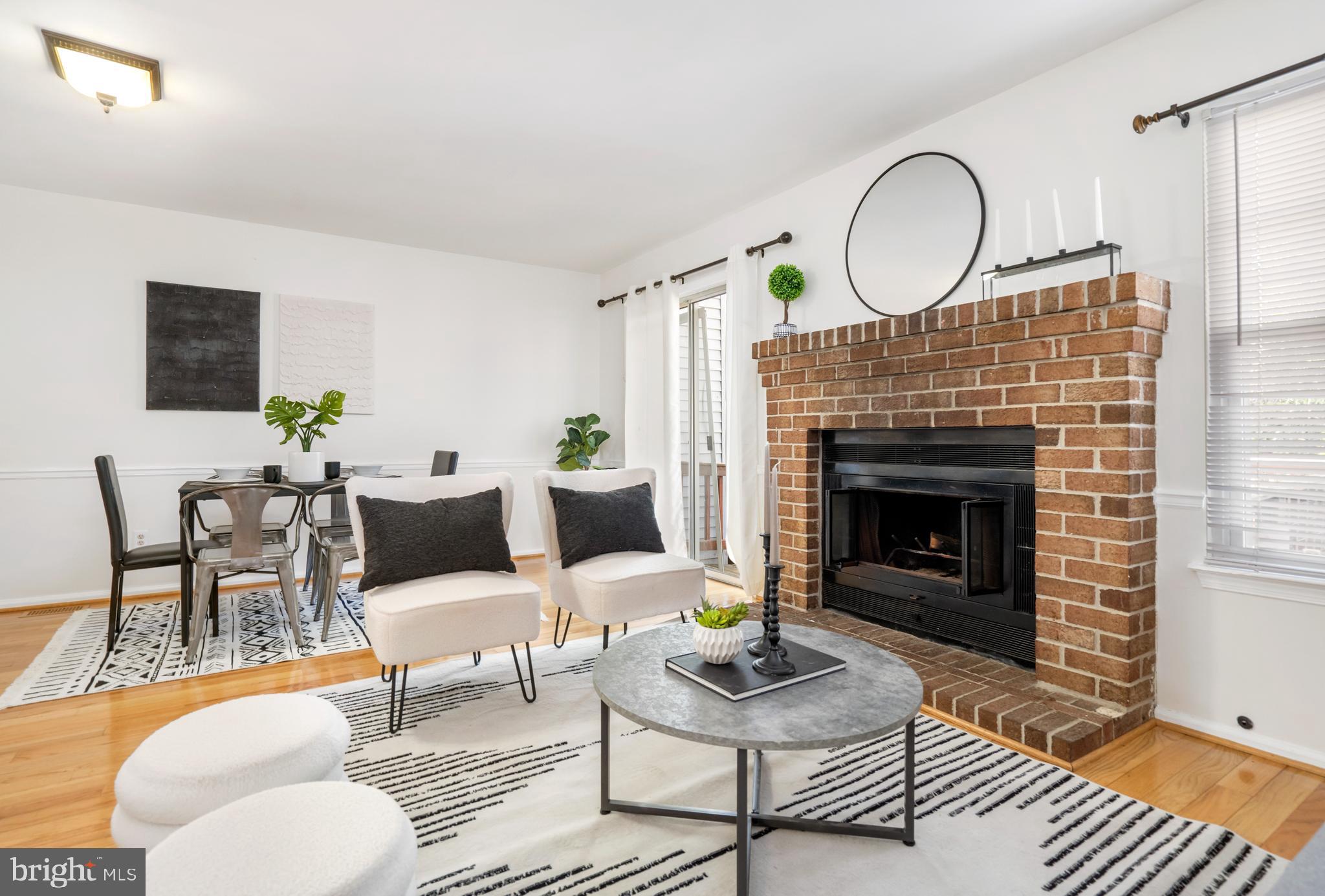 CASTLEMILL - Residential