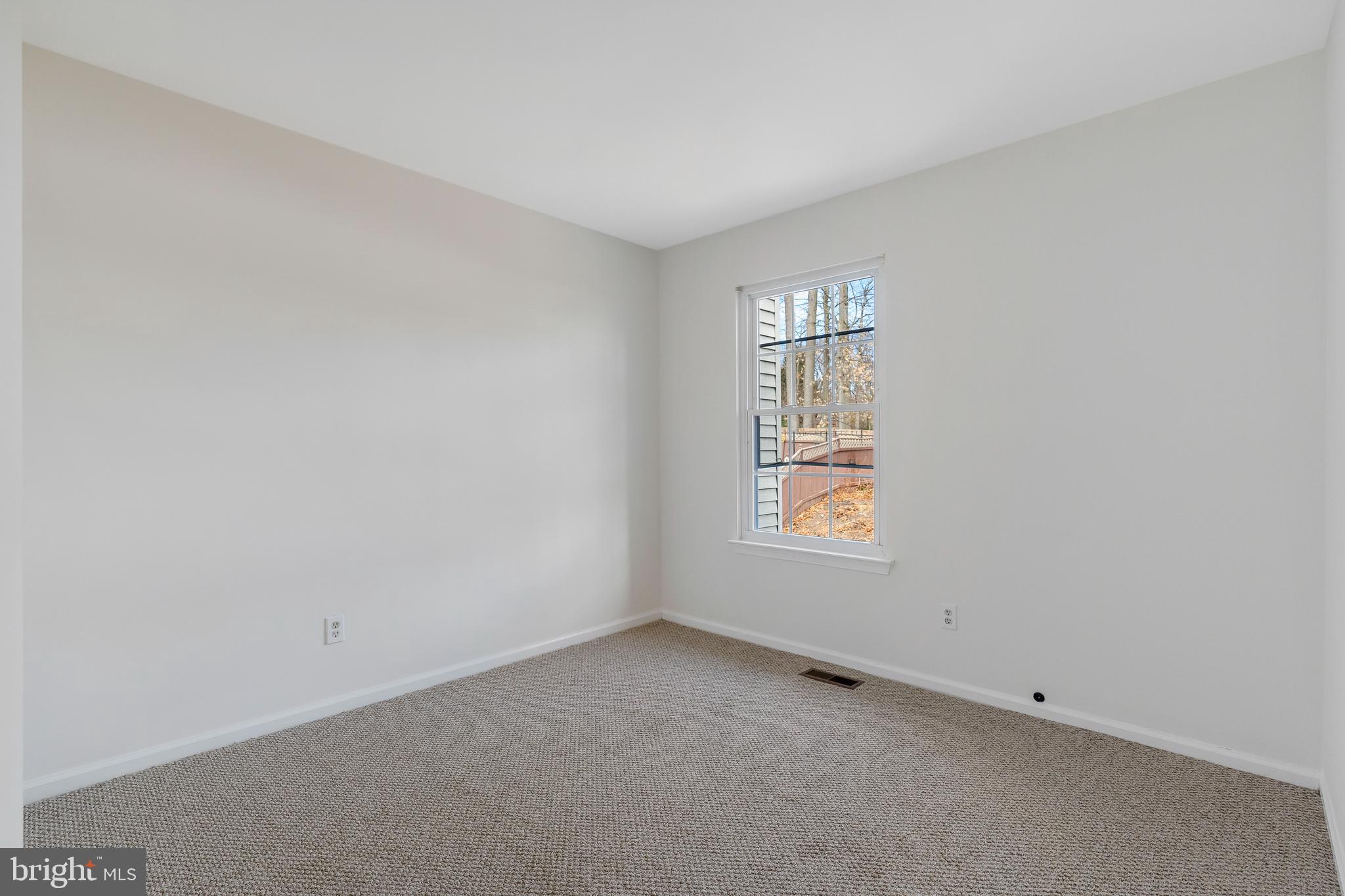 CASTLEMILL - Residential