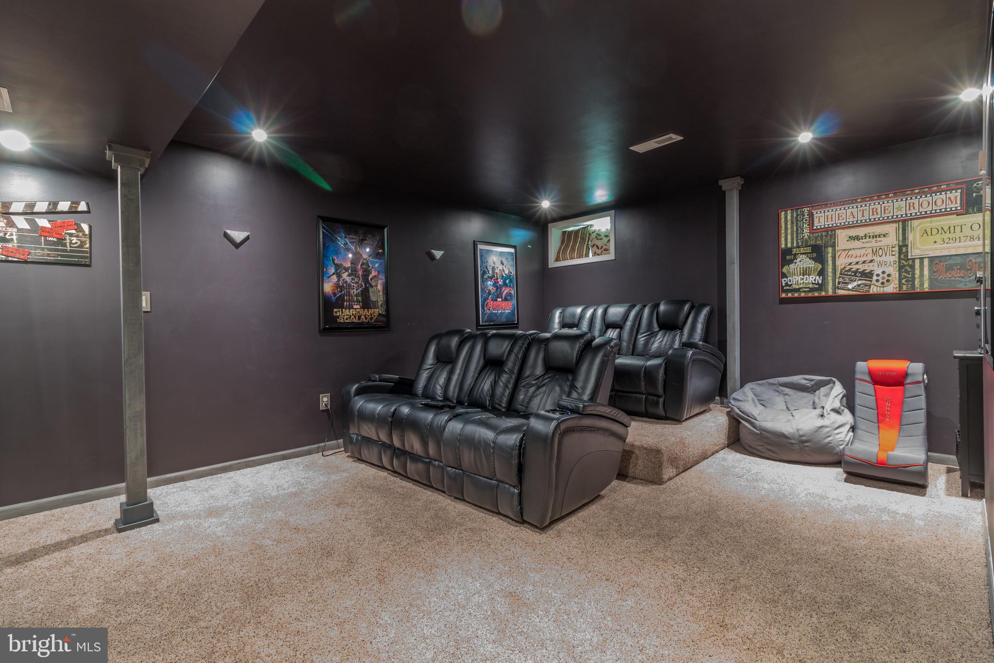 AUSTIN RIDGE - Residential