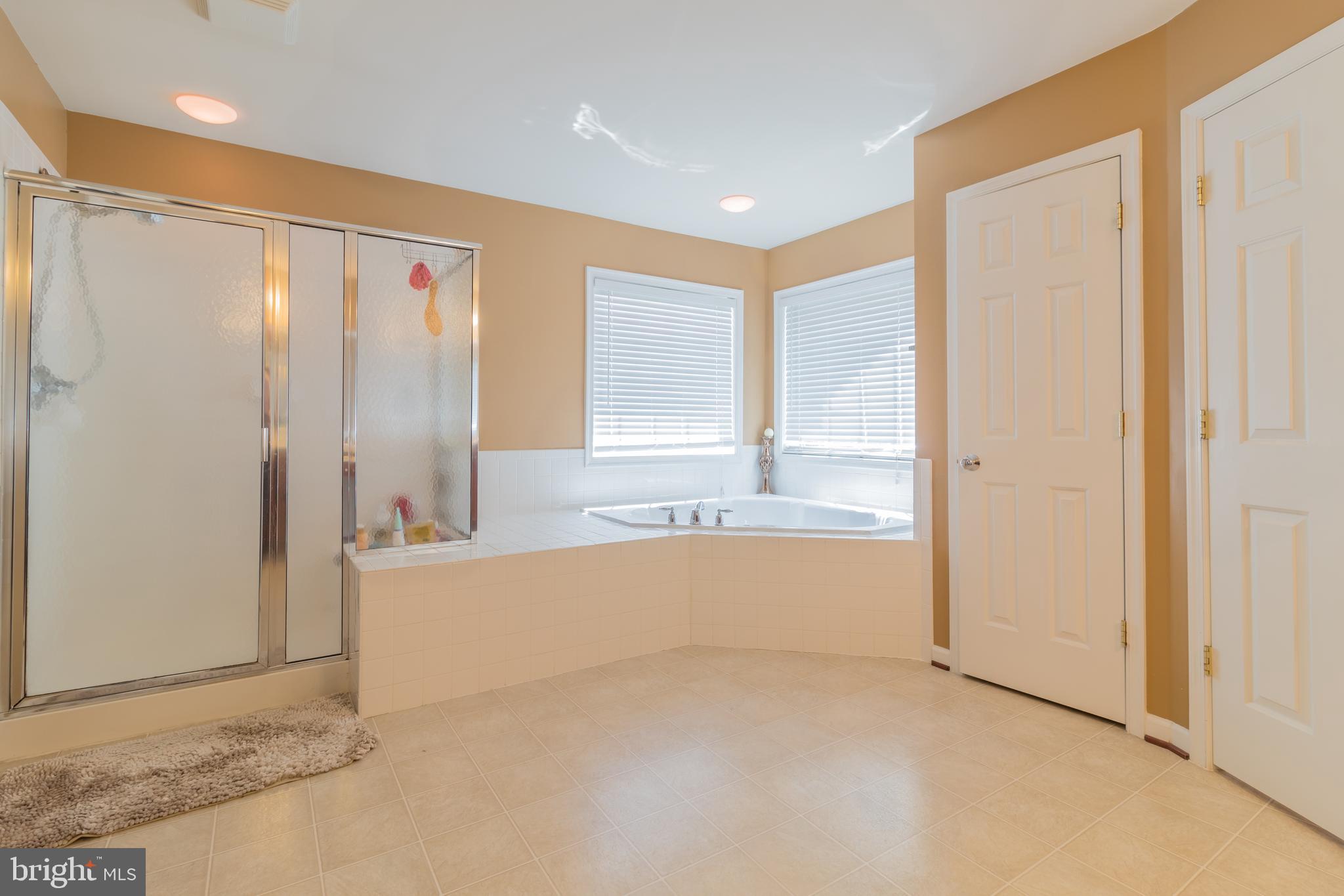 AUSTIN RIDGE - Residential