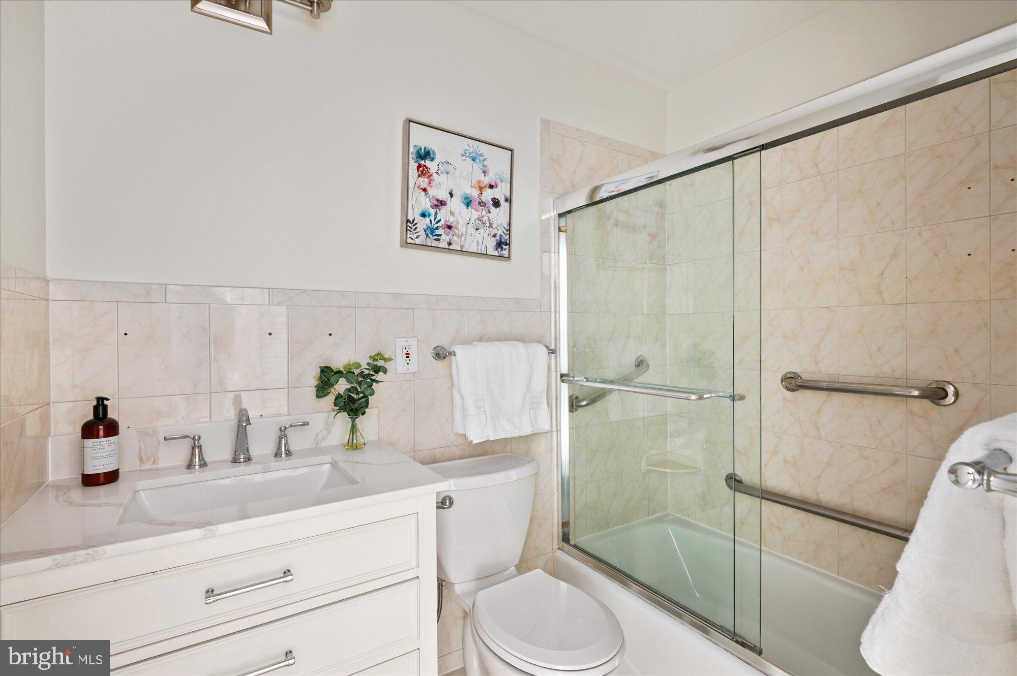 WOODSIDE FOREST - Residential