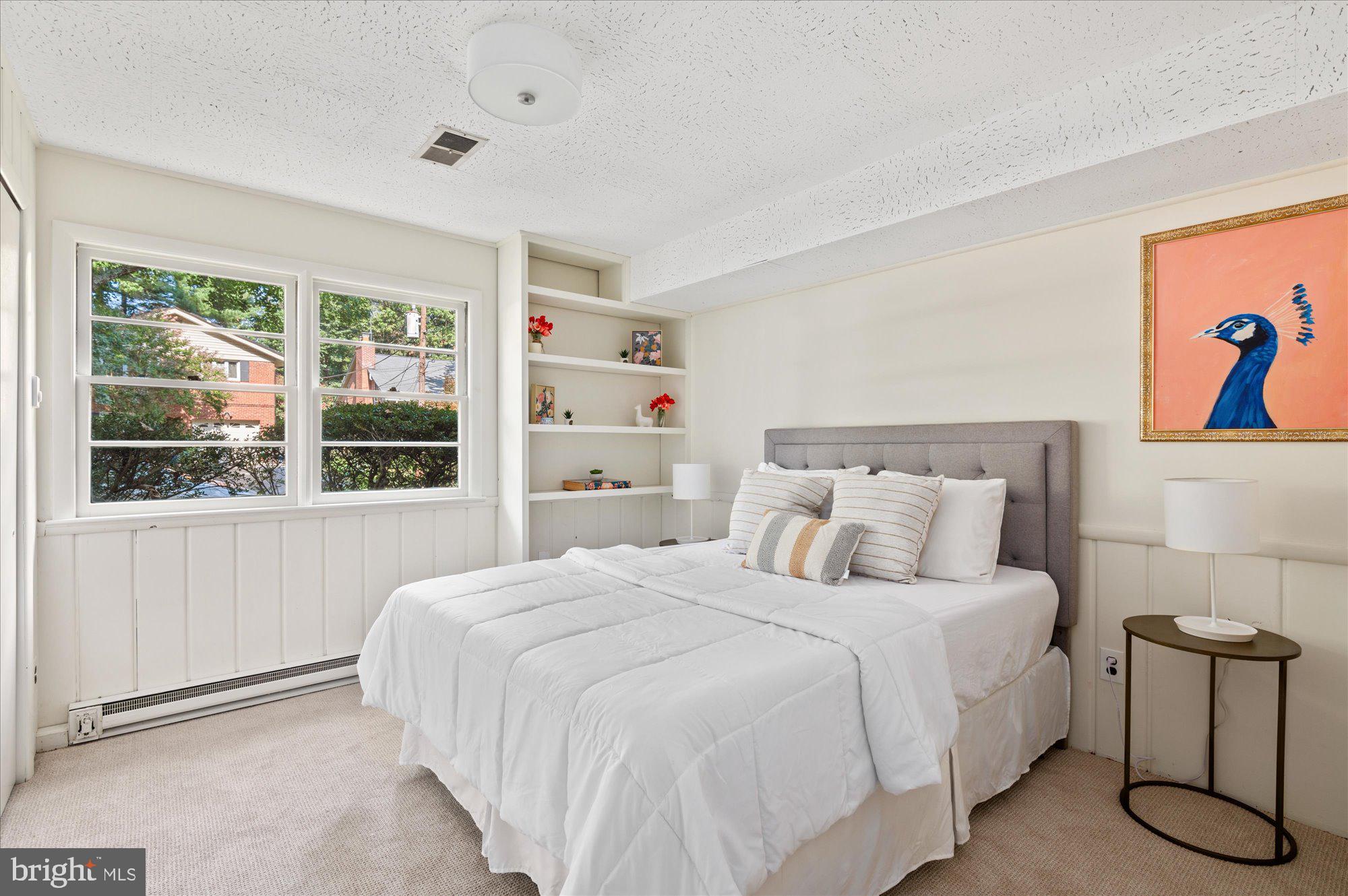 WOODSIDE FOREST - Residential