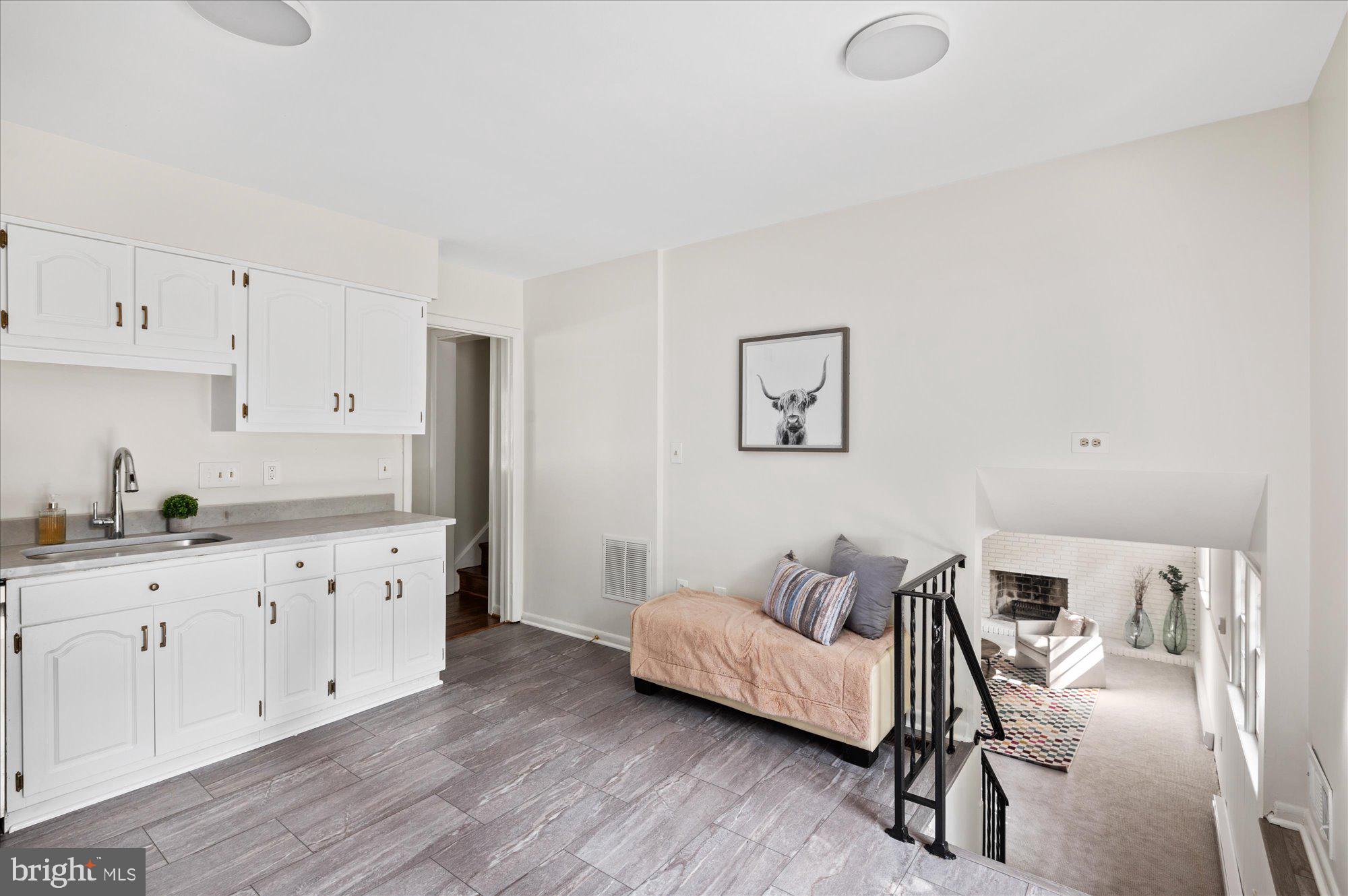 WOODSIDE FOREST - Residential