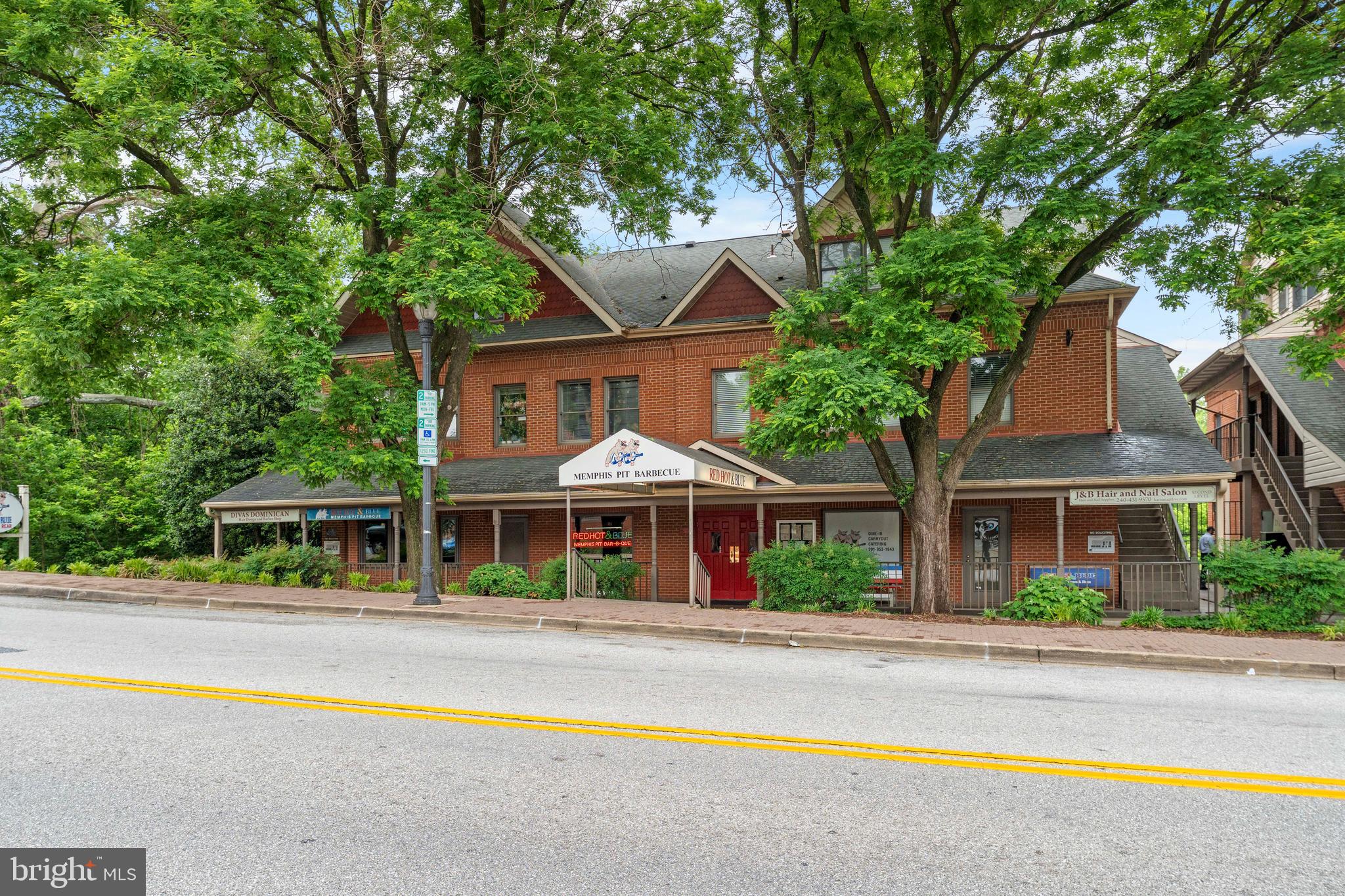 THE OAKS MAIN STREET LAUREL - Residential