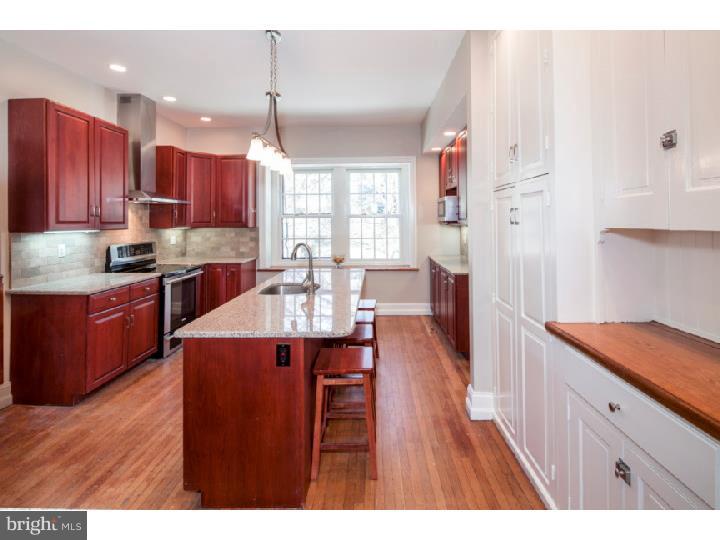 CHESTNUT HILL - Residential