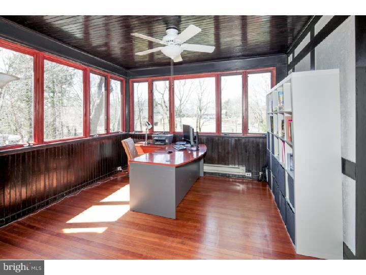 CHESTNUT HILL - Residential