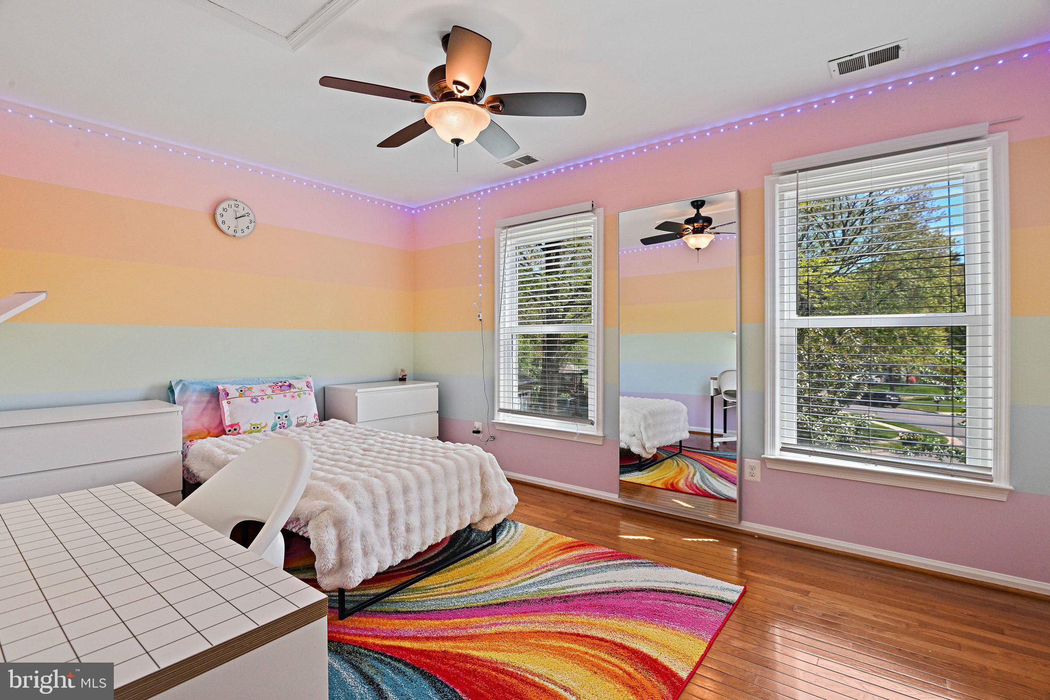 FOX MILL ESTATES - Residential