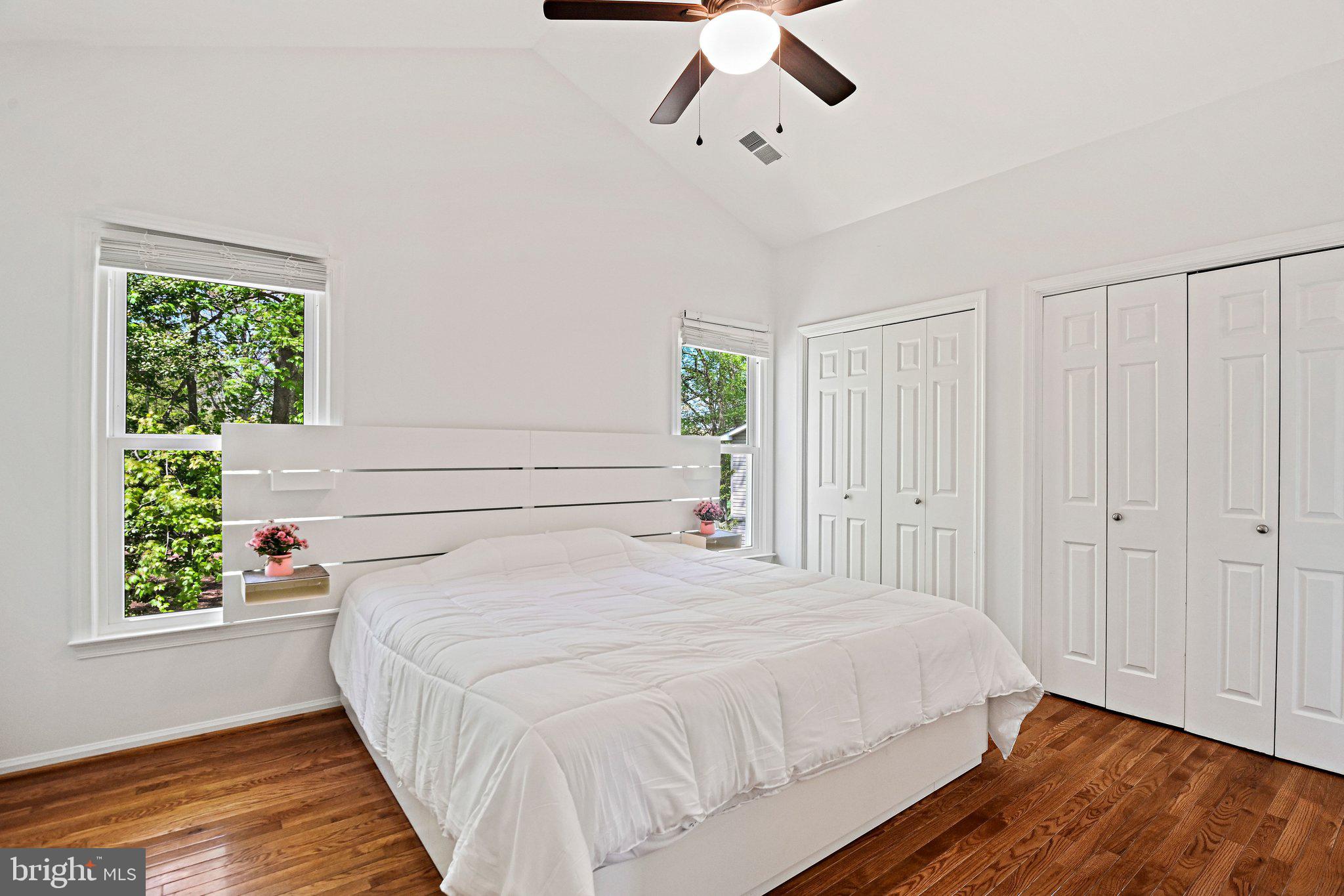 FOX MILL ESTATES - Residential