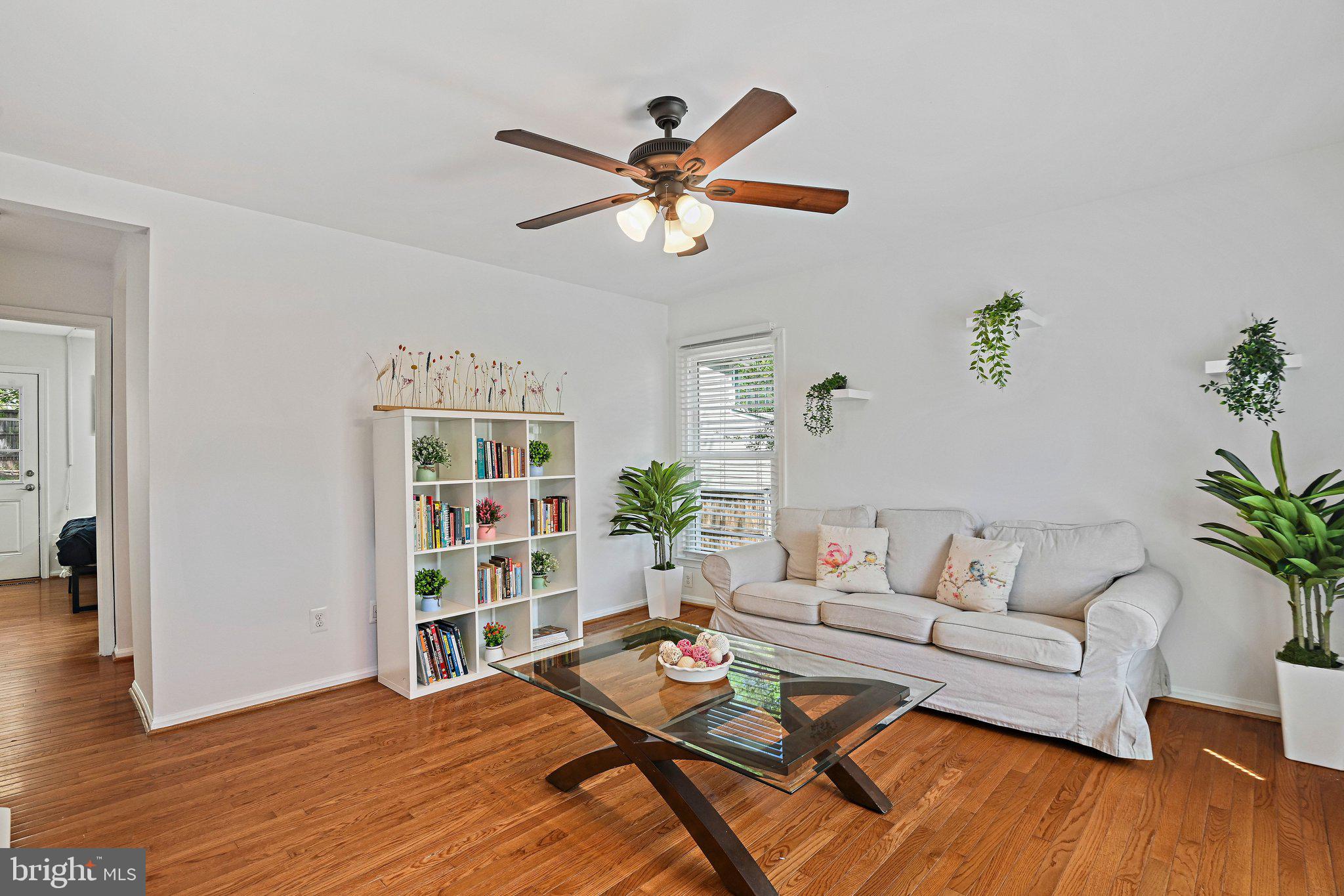 FOX MILL ESTATES - Residential