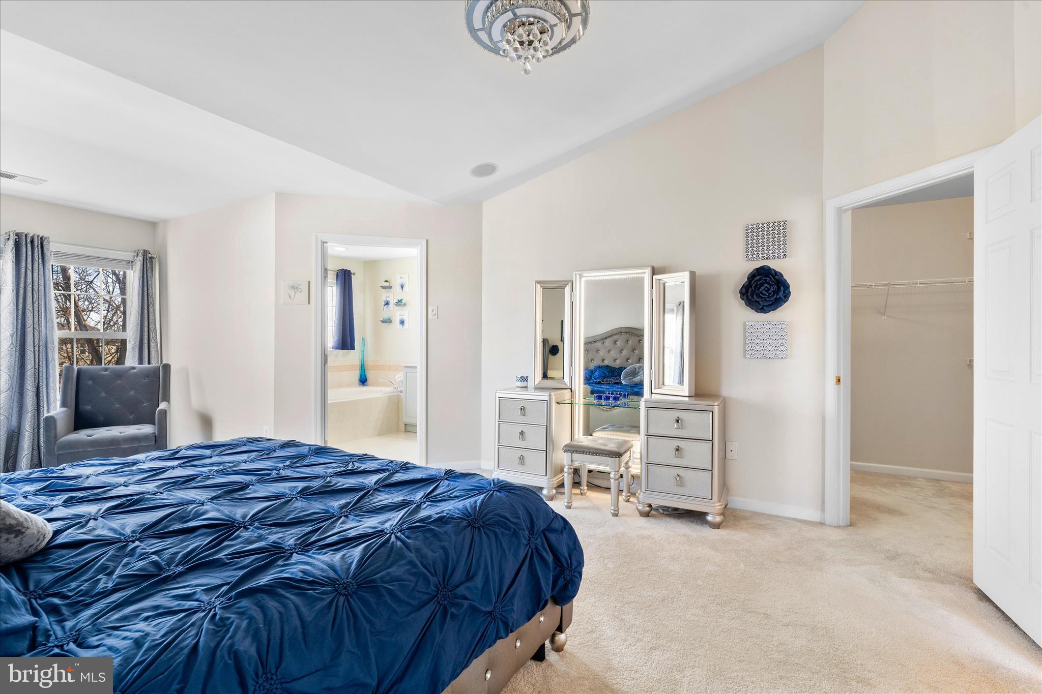 BROOKFIELD ON THE POTOMAC - Residential