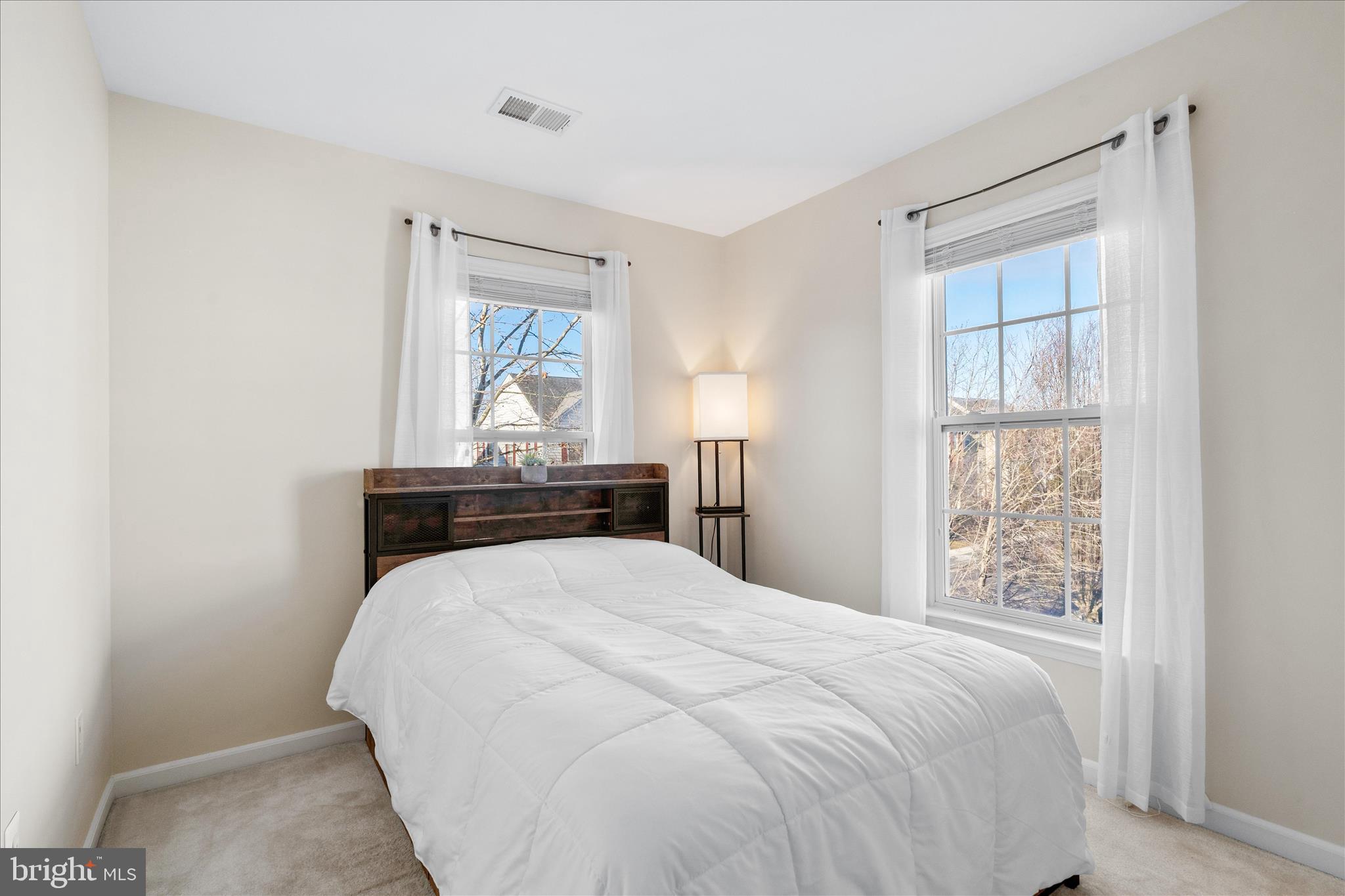 BROOKFIELD ON THE POTOMAC - Residential