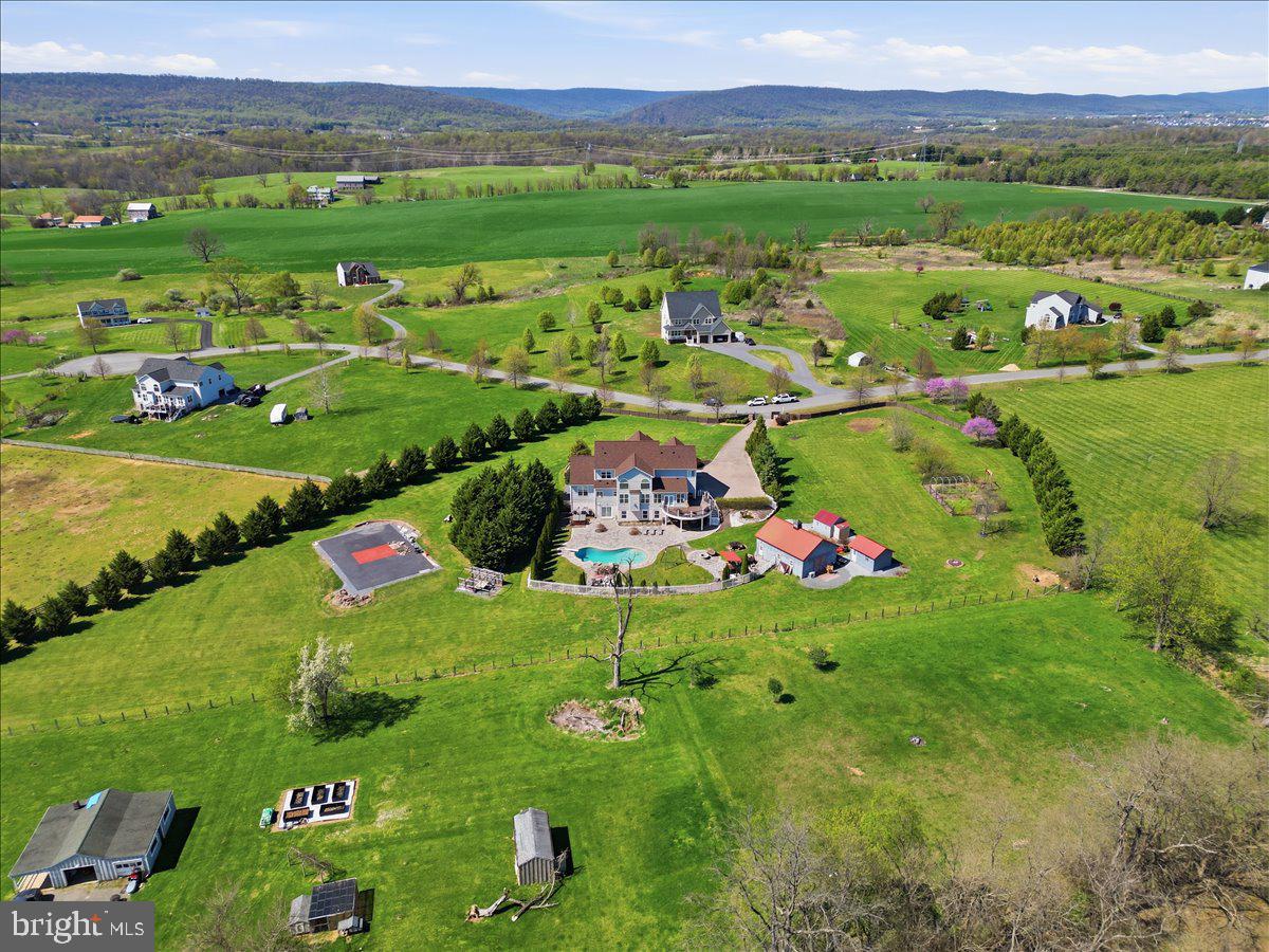 BLUE RIDGE GLEN - Residential