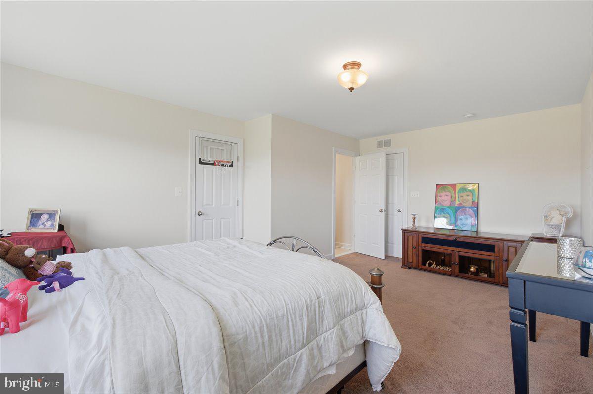 BLUE RIDGE GLEN - Residential