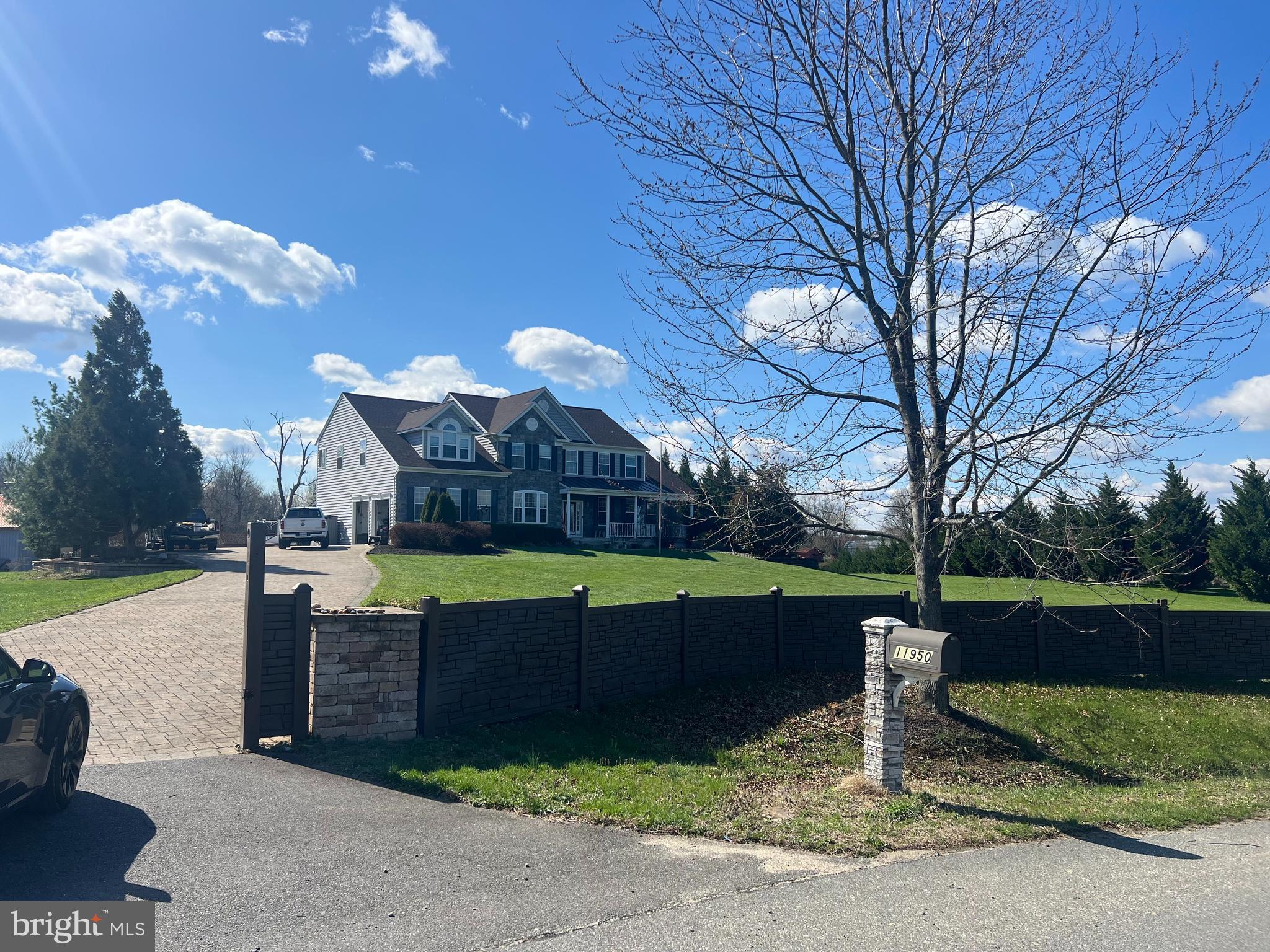 BLUE RIDGE GLEN - Residential