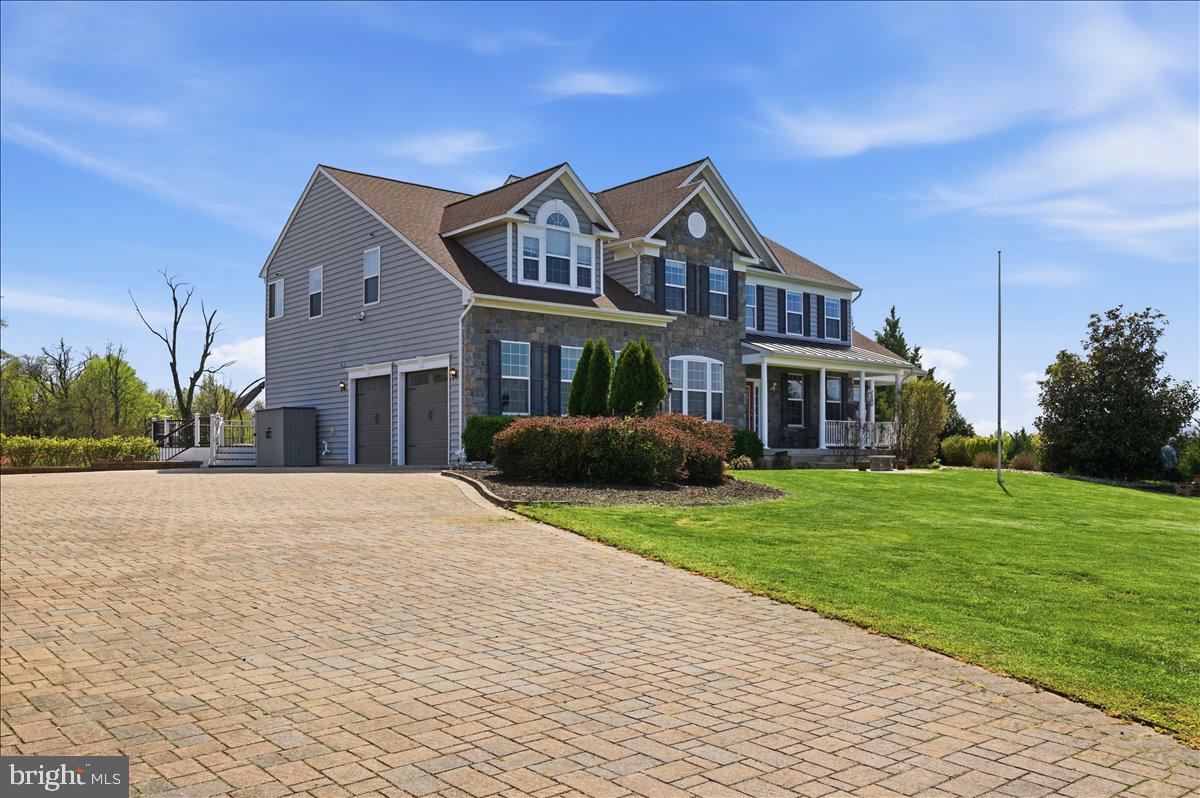 BLUE RIDGE GLEN - Residential