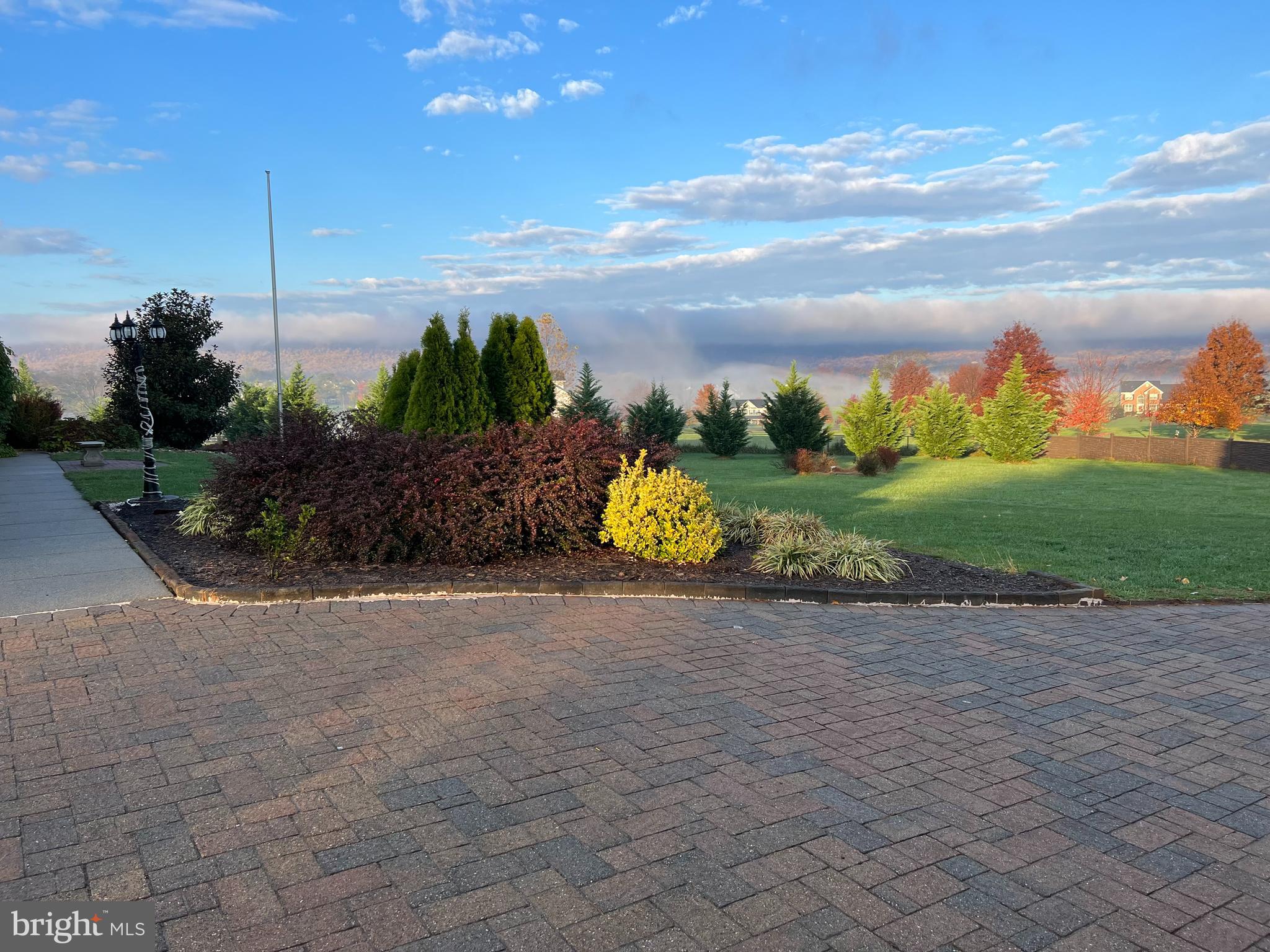 BLUE RIDGE GLEN - Residential