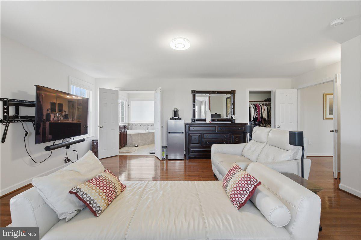 BLUE RIDGE GLEN - Residential