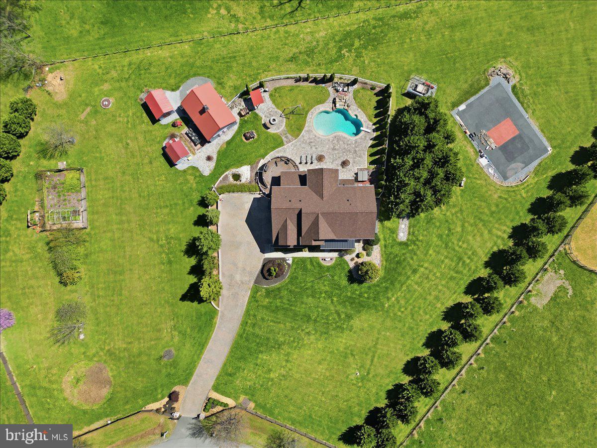 BLUE RIDGE GLEN - Residential