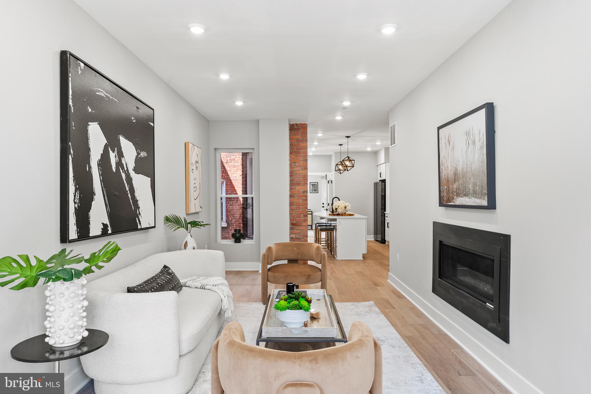 26 TODD PLACE NE 1