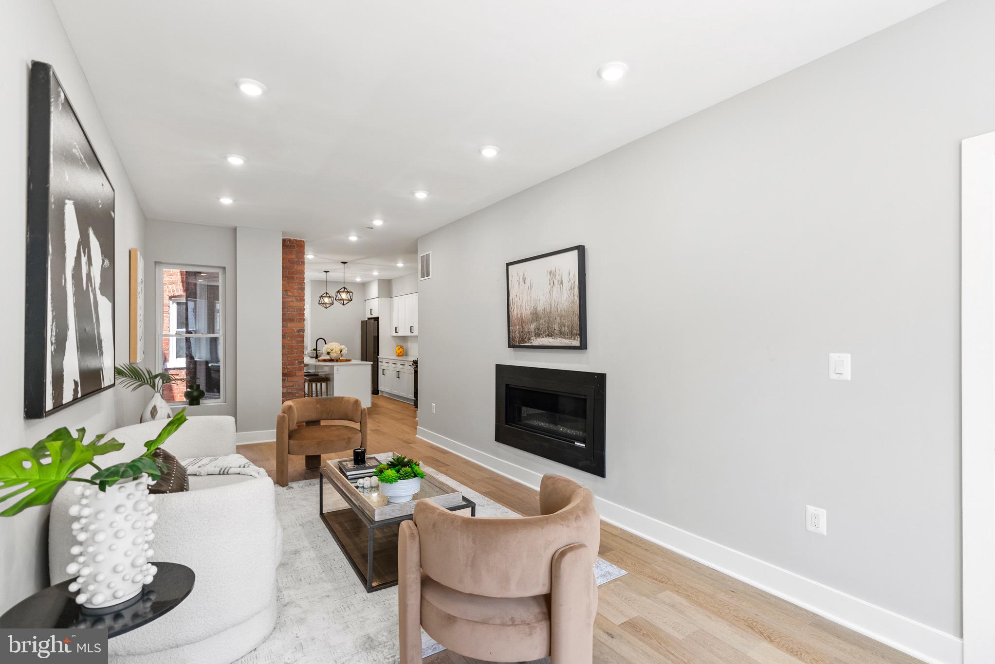 26 TODD PLACE NE 1