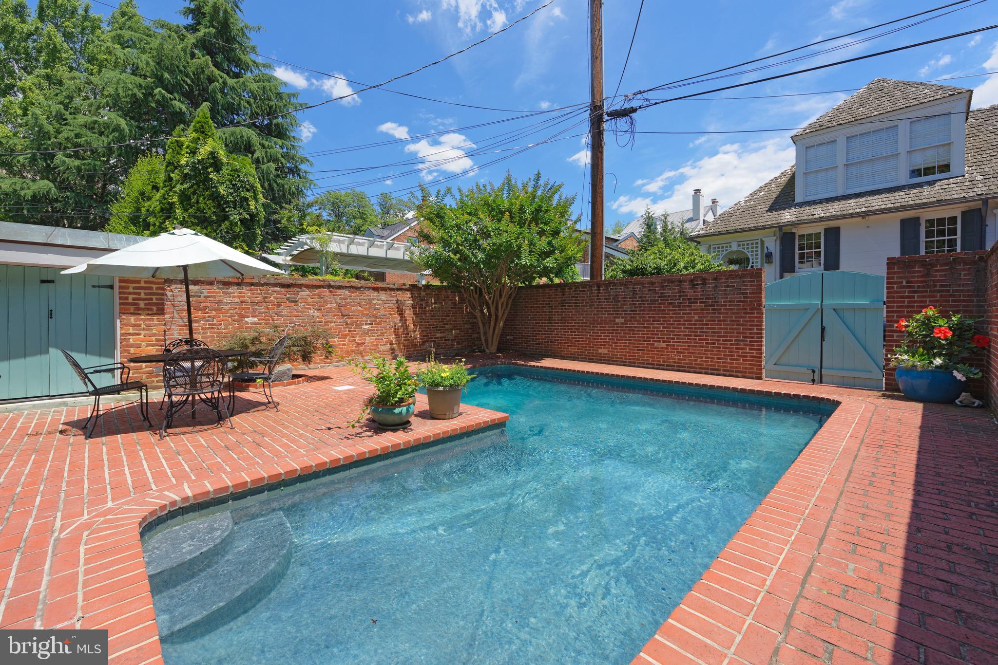 OLD TOWN - Residential