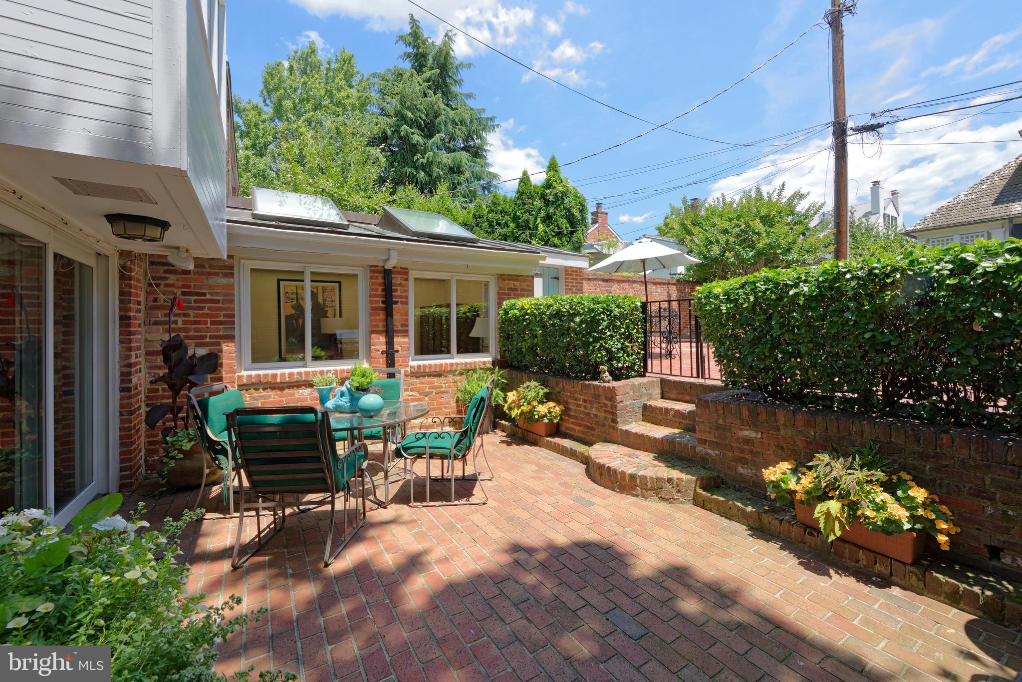 OLD TOWN - Residential