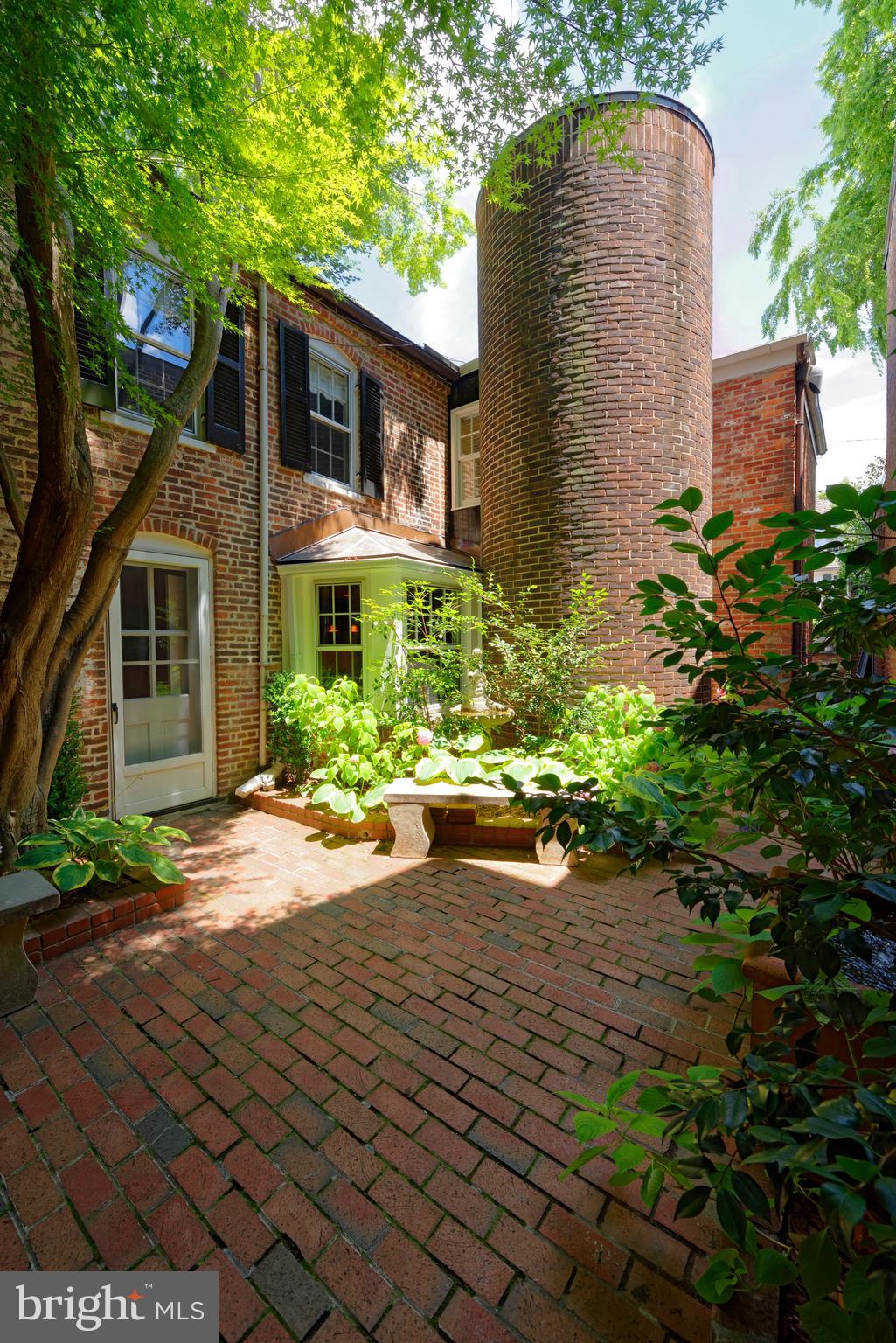 OLD TOWN - Residential