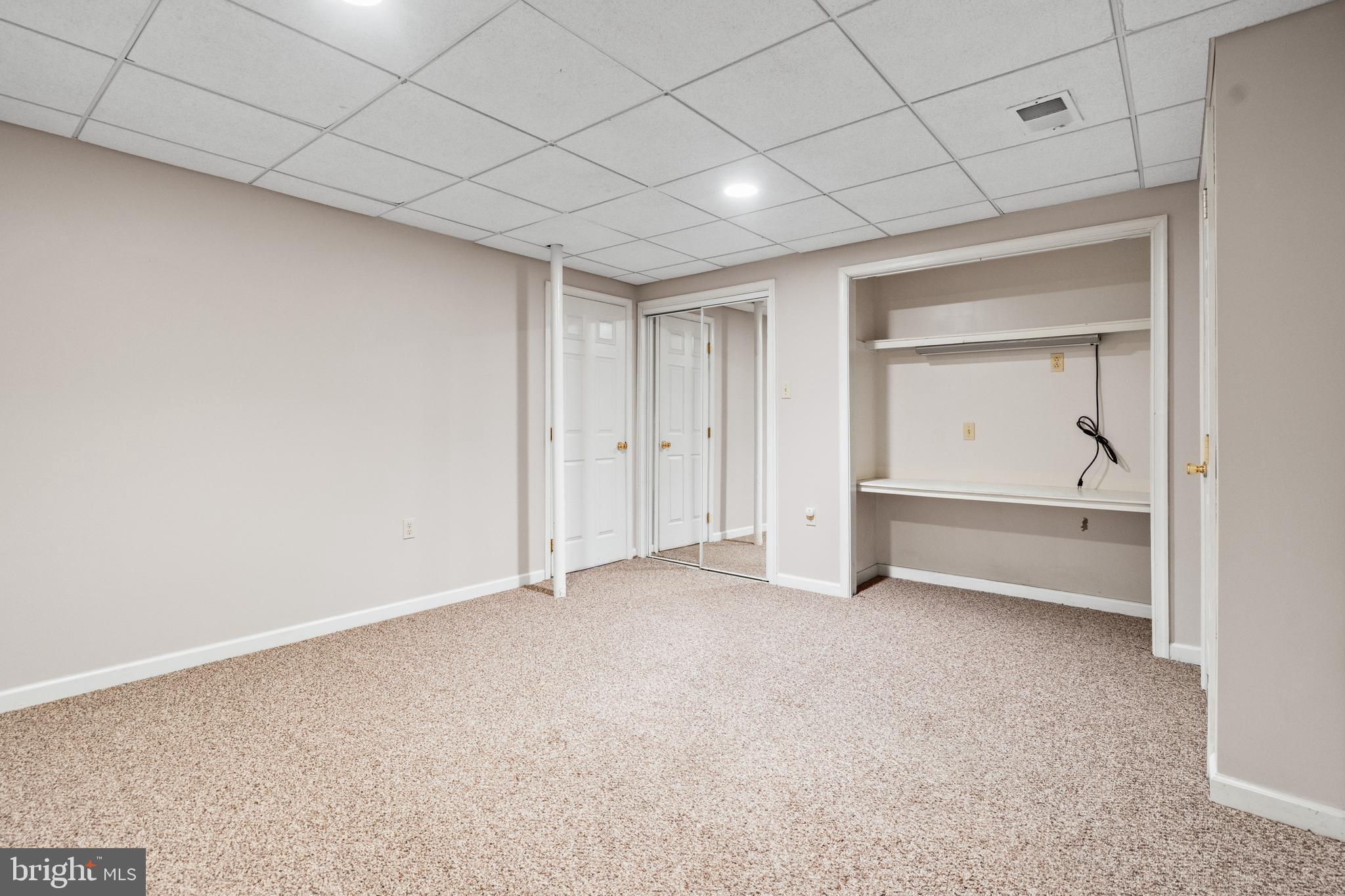 LOCUST HILL - Residential