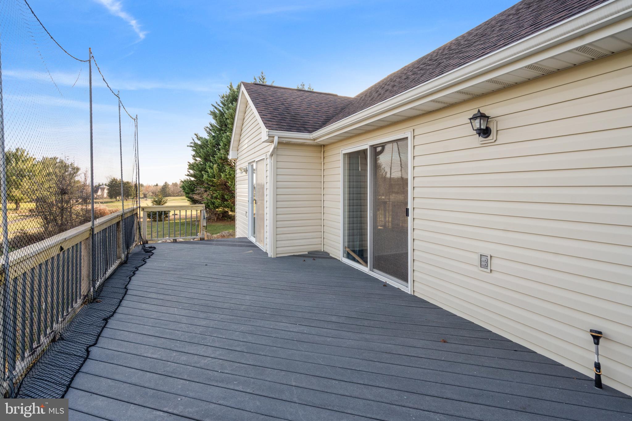 LOCUST HILL - Residential