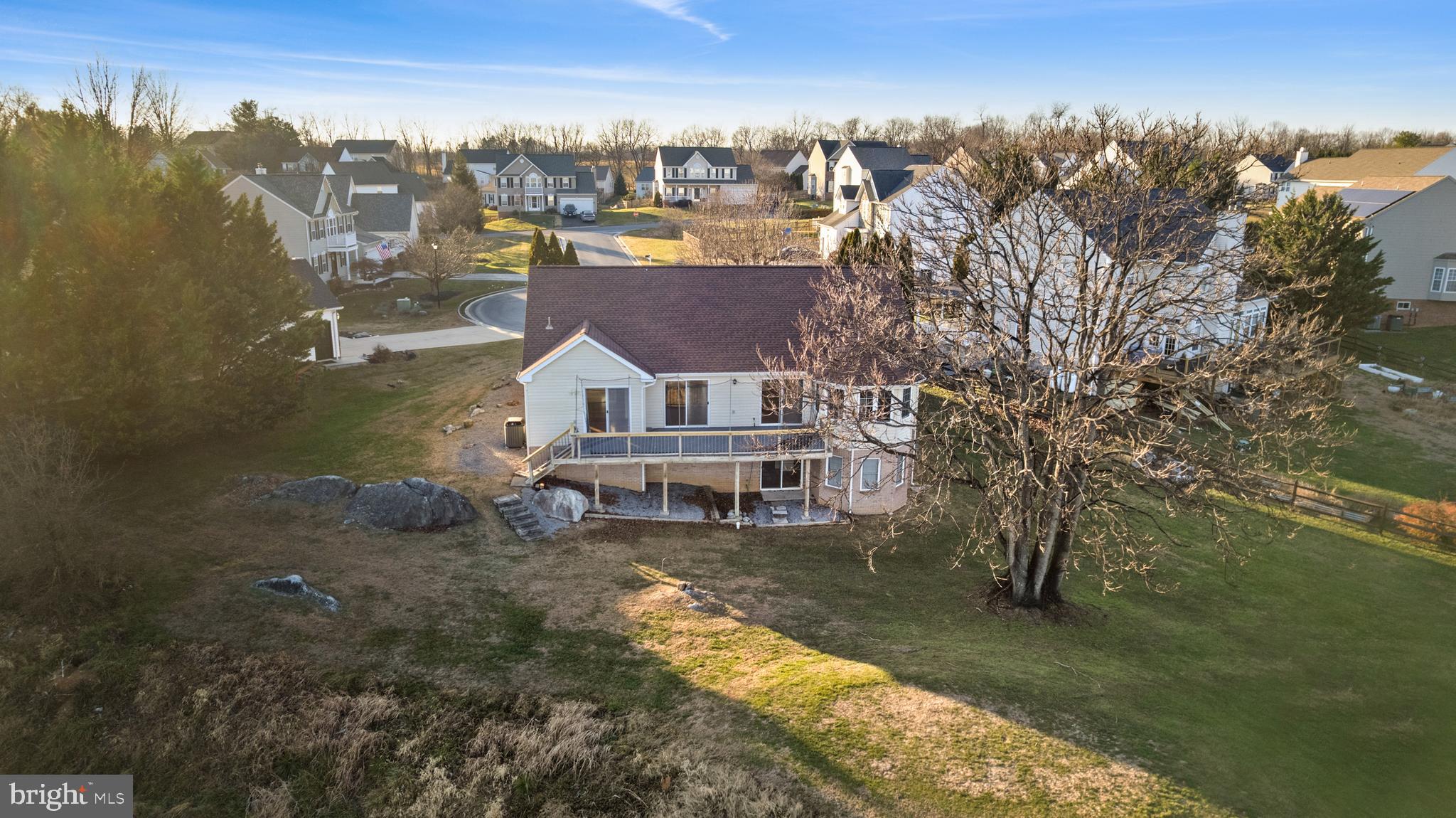 LOCUST HILL - Residential