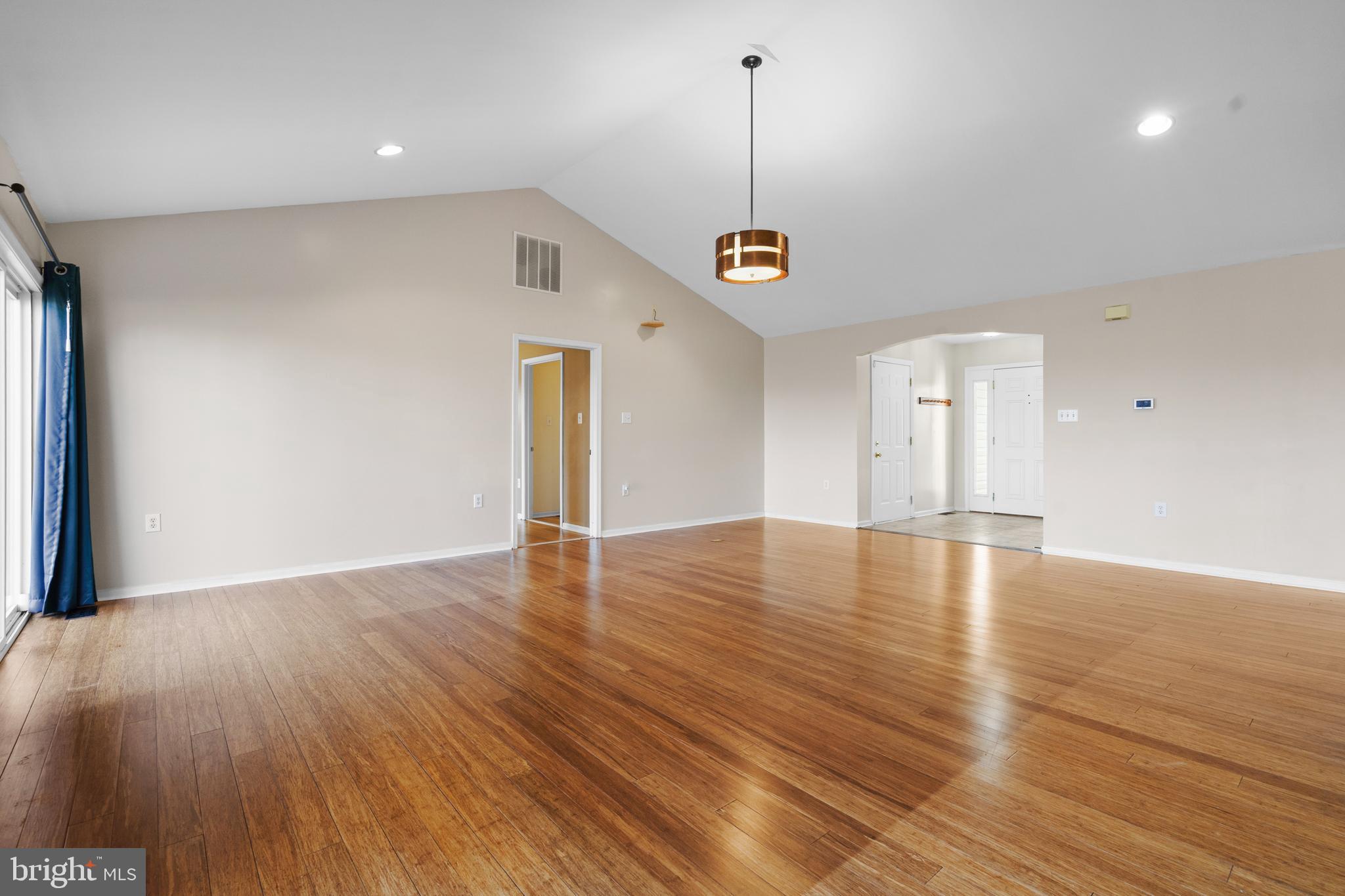 LOCUST HILL - Residential