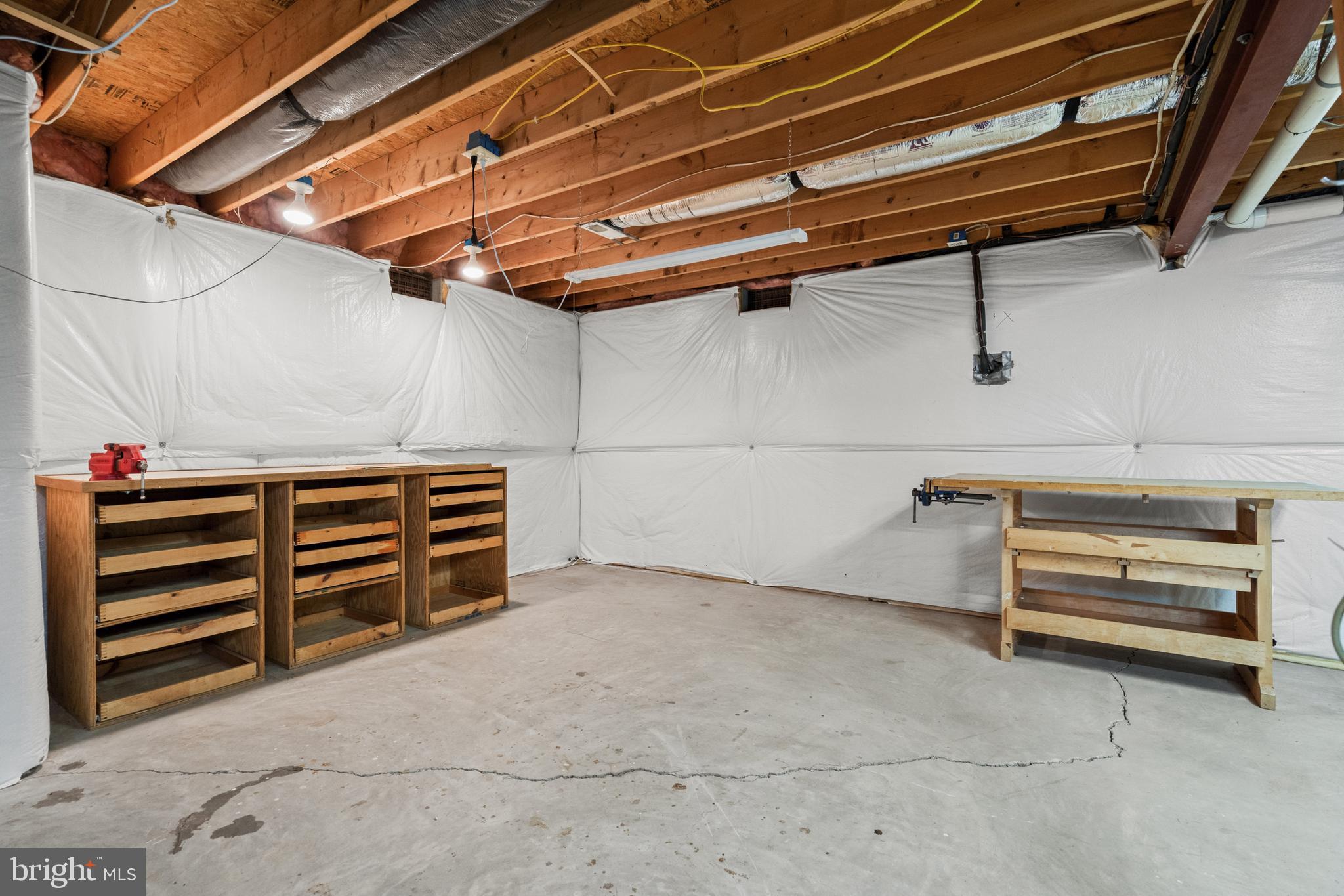 LOCUST HILL - Residential