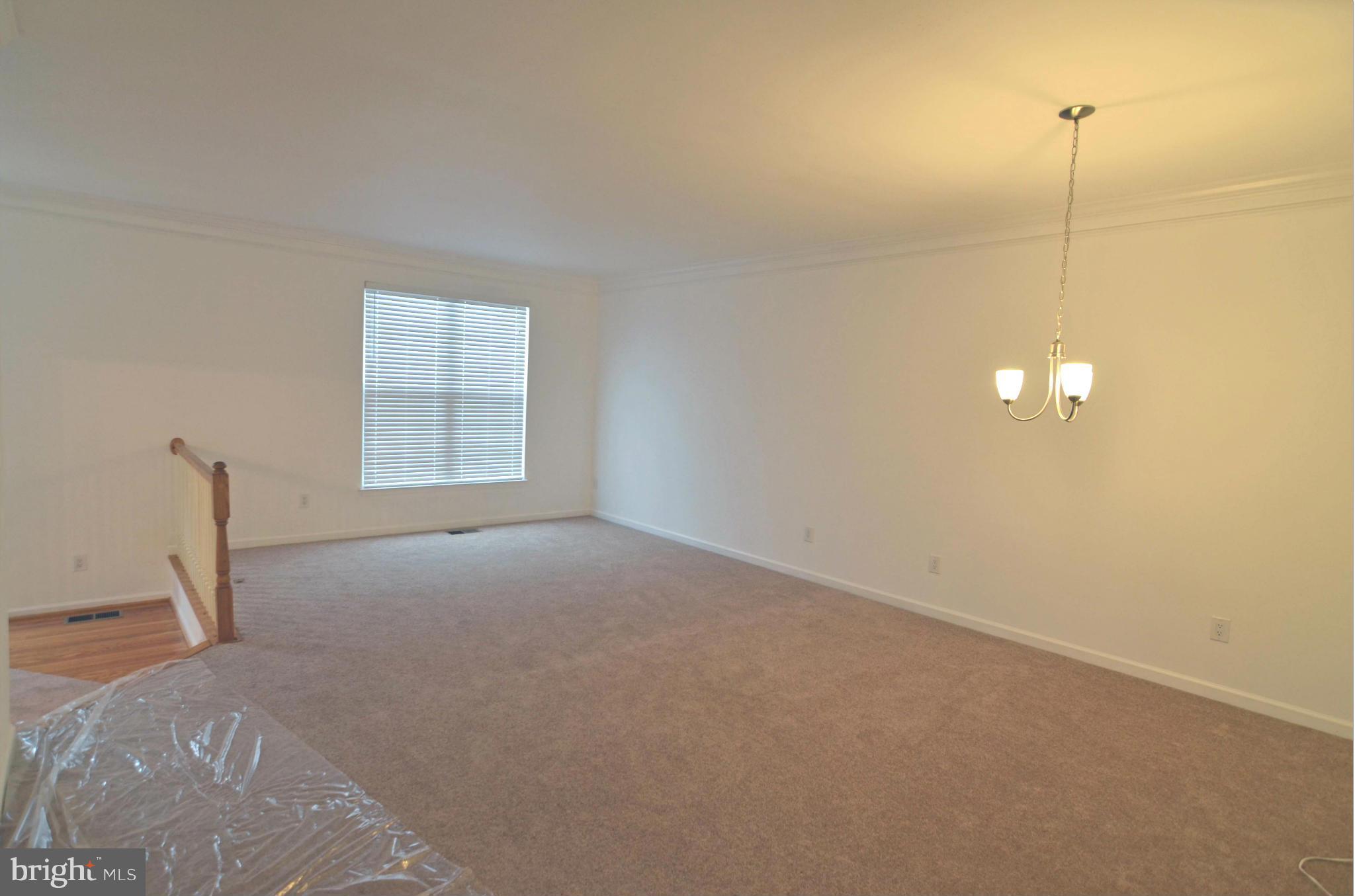 FARMWELL HUNT - Residential Lease