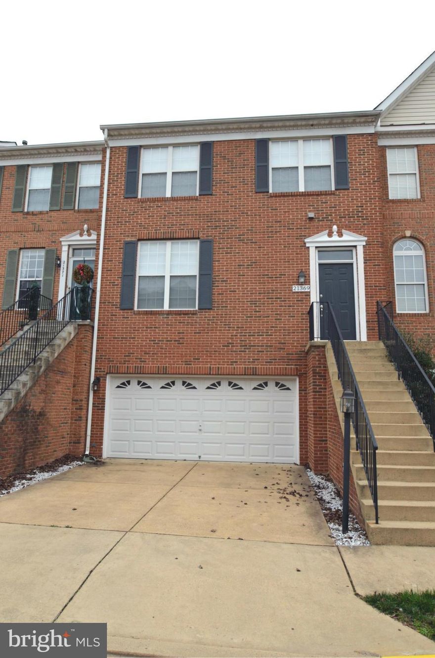 Just been remodeled-all new paint, new carpet on 3 levels, newer SS appliances.Open kitchen with center work island off of family room with fireplace, separate breakfast area, master with walk in closet and luxury bath with separate soaking tub and shower, finished lower level and oversized garage.Need two checks, 40 pp,, first month rent. Must have good credit, employment, no pets and non smoking