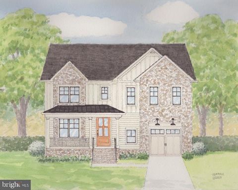 Photo of 204 Oxford Street, CHEVY CHASE, MD 20815 (MLS # MDMC2183298)