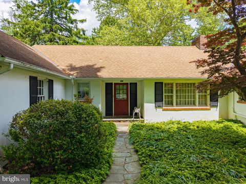 Homes For Sale - 406 Village Rd<br/> PRINCETON JUNCTION, NJ 08550