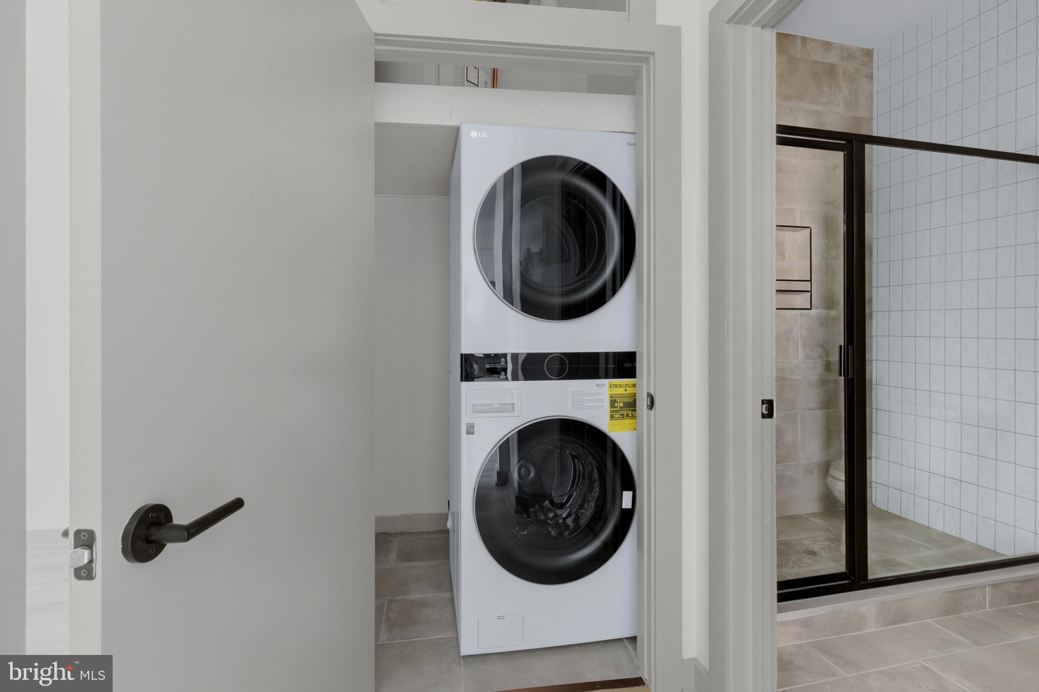 SPRING GARDEN - Residential Lease