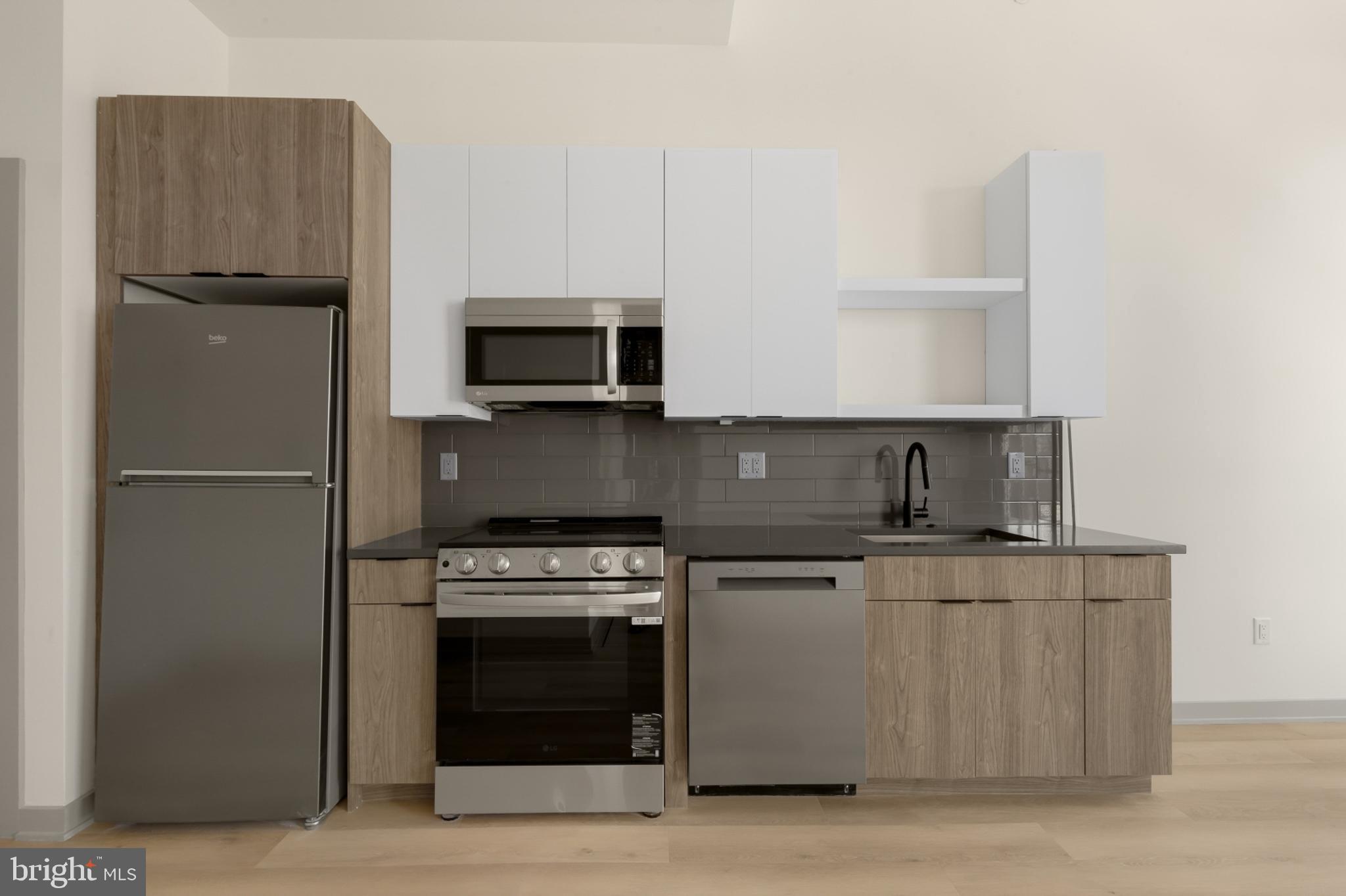 SPRING GARDEN - Residential Lease